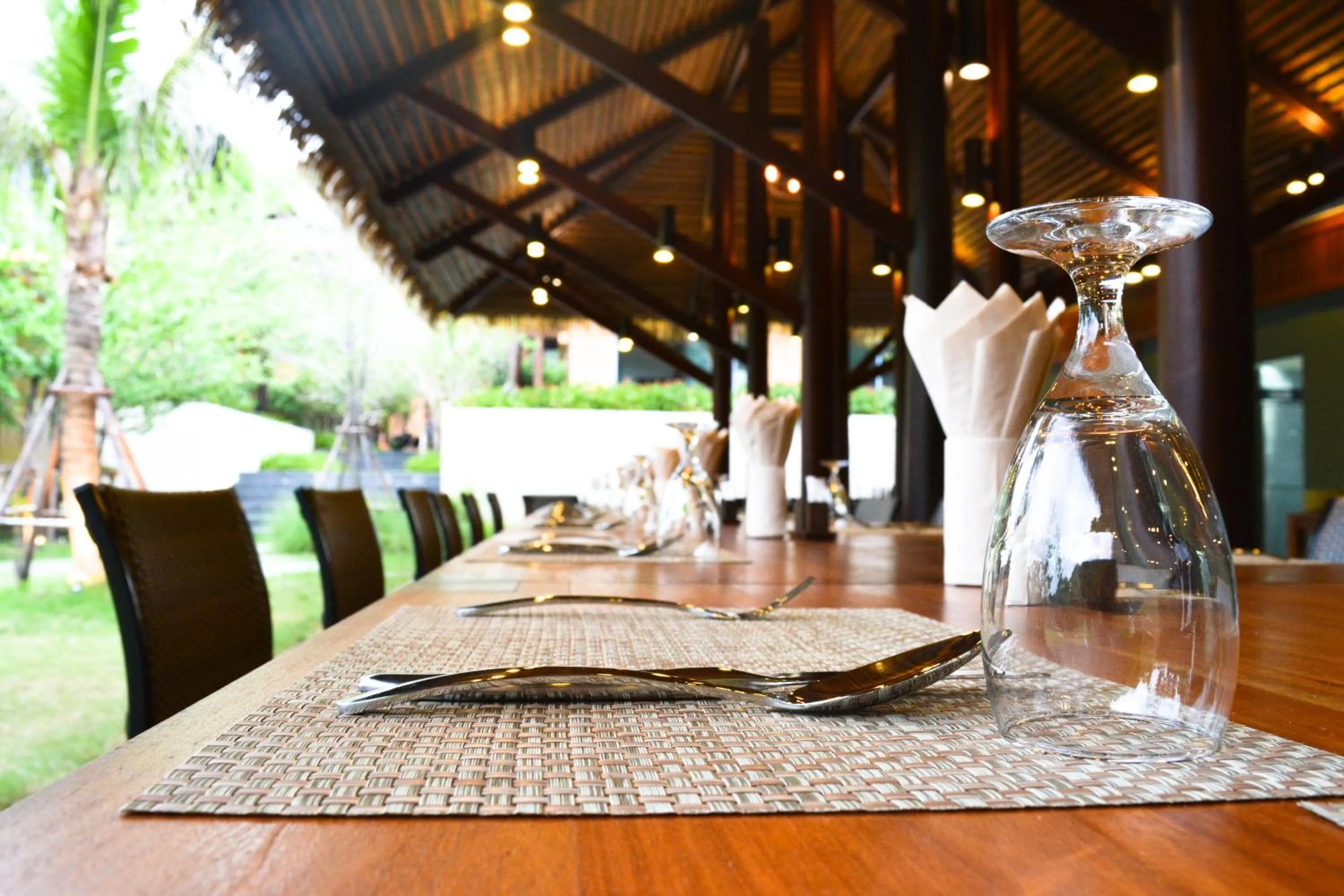 Restaurant/places to eat in Avatar Railay-Adults Only