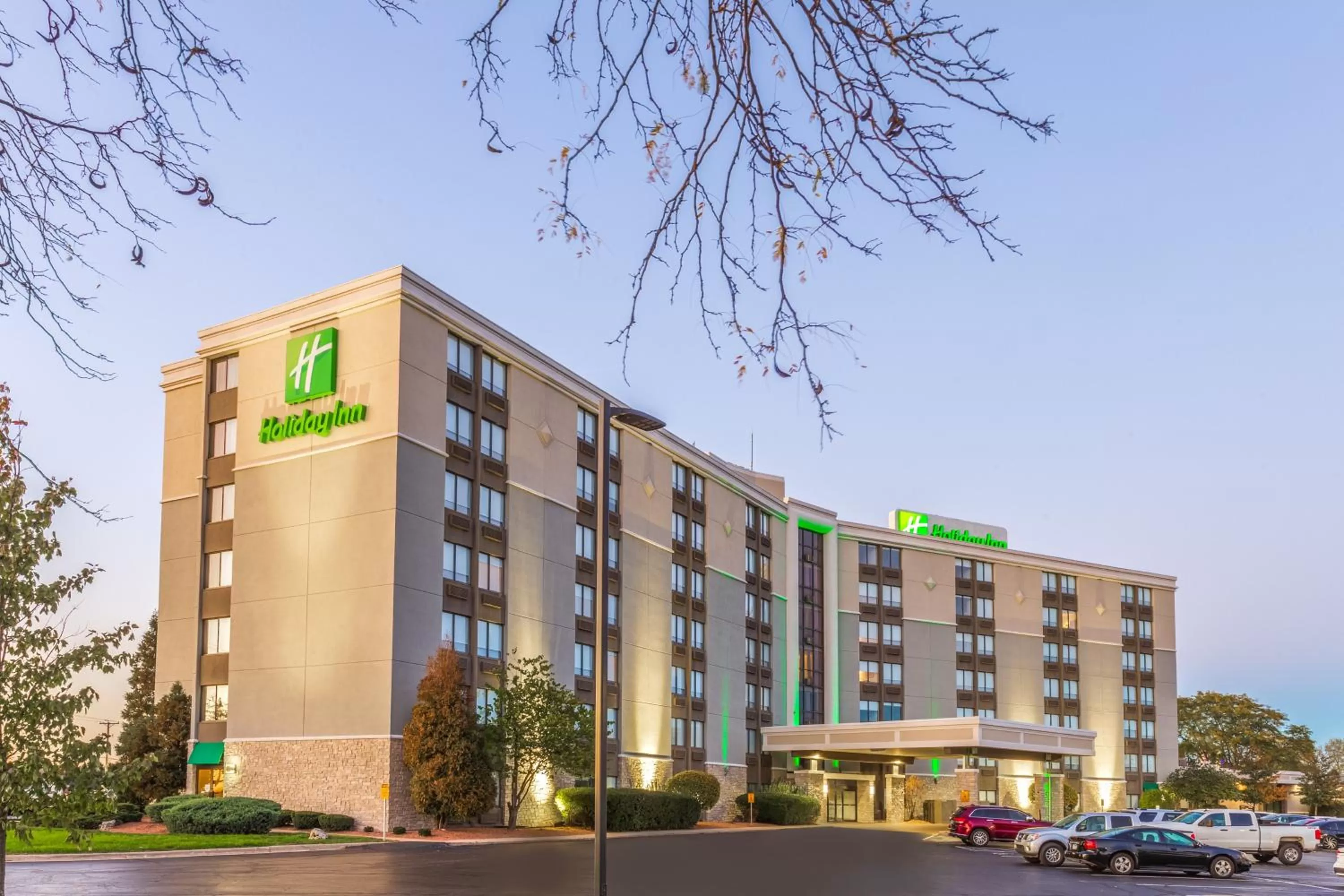 Property building in Holiday Inn Rockford by IHG