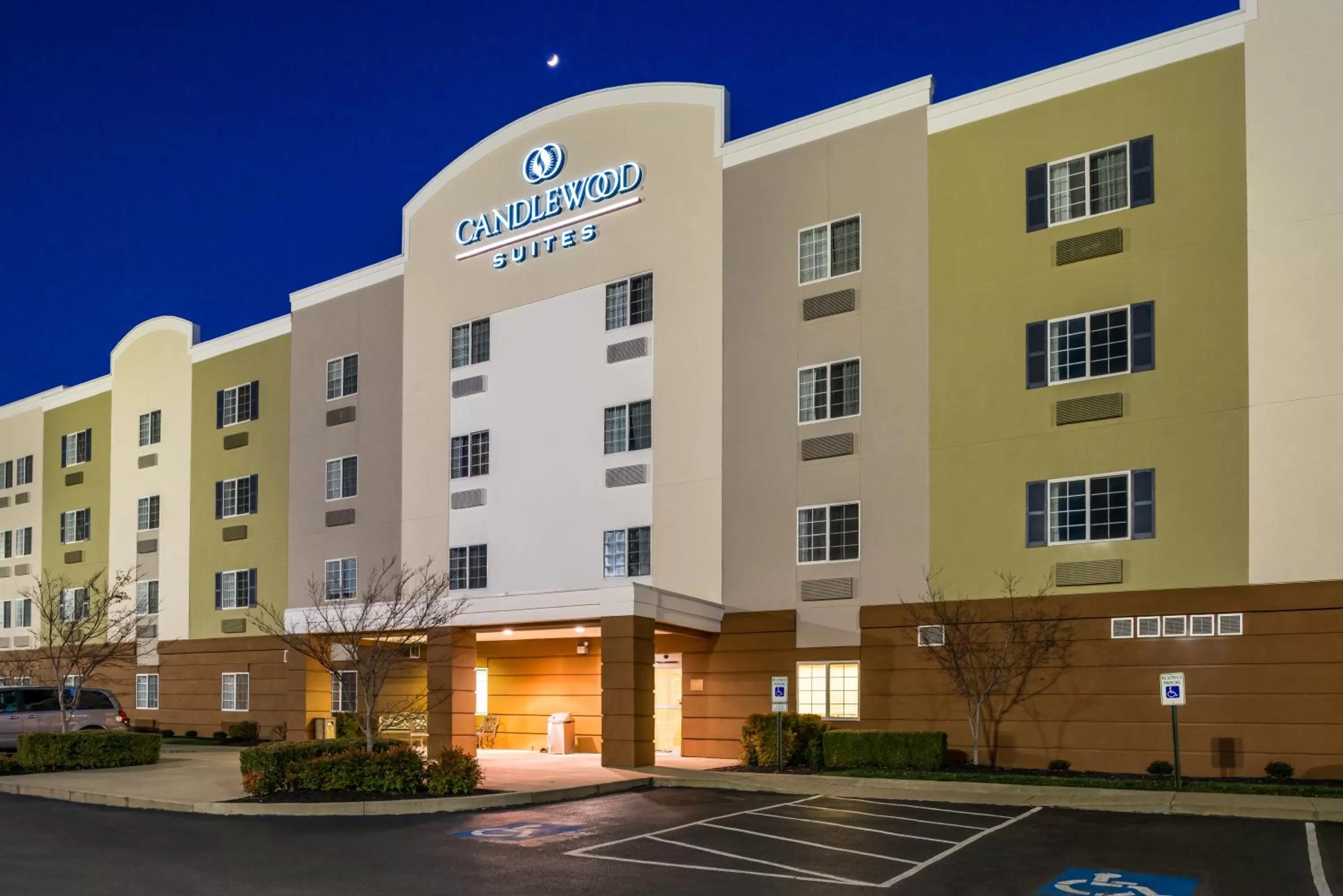 Property building in Candlewood Suites Paducah by IHG