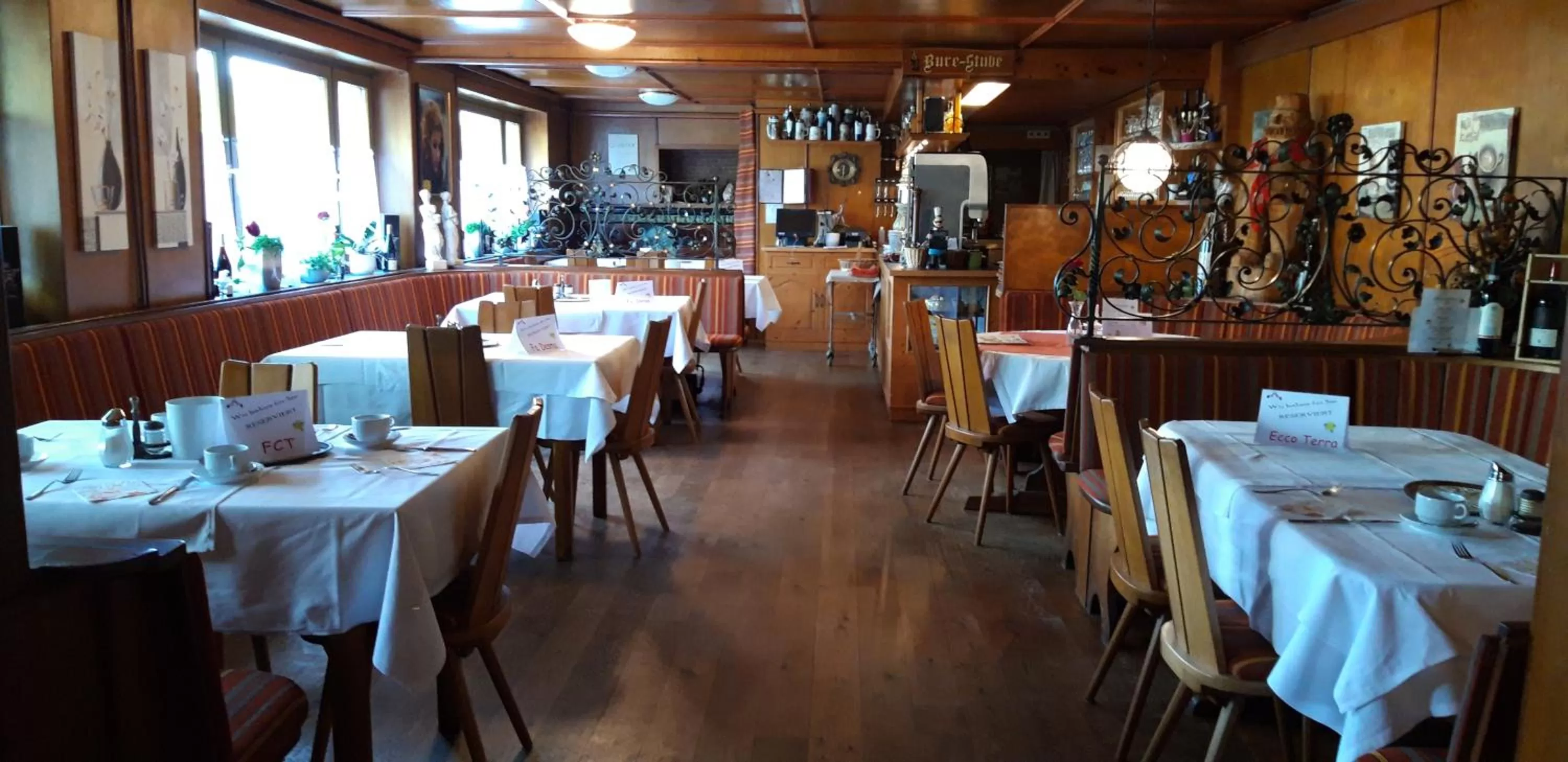 Restaurant/places to eat in Alemannenhof Hotel Engel