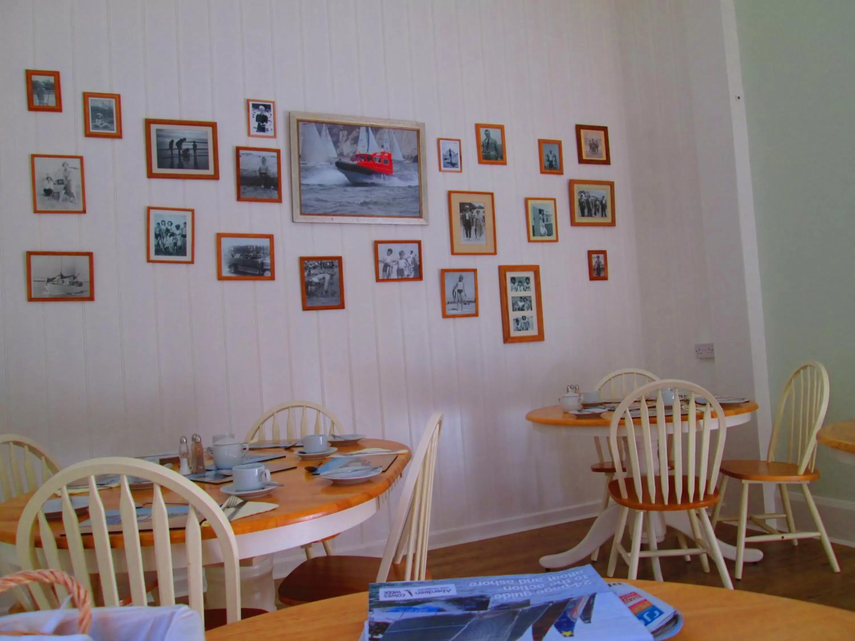 Breakfast in Weston Manor