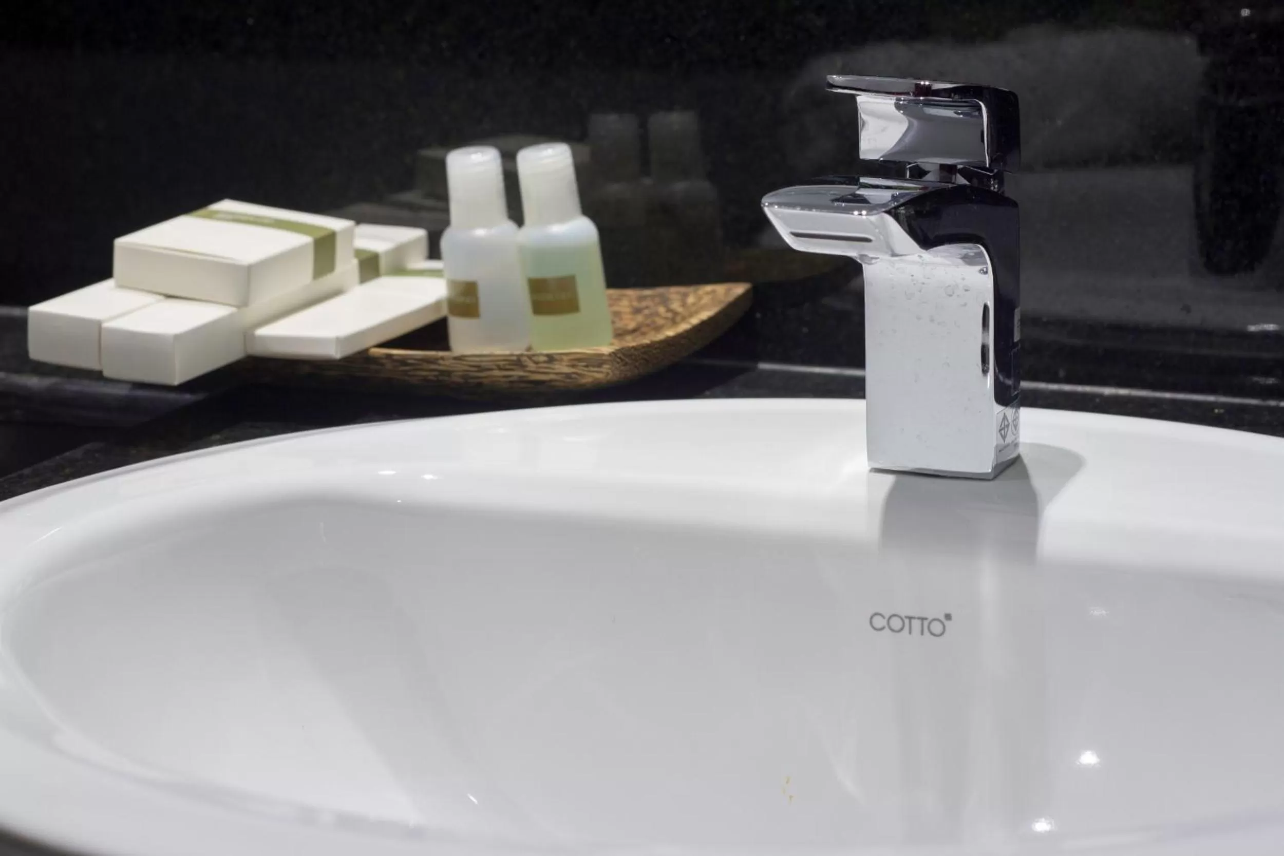 Bathroom in Rose Emerald Hotel