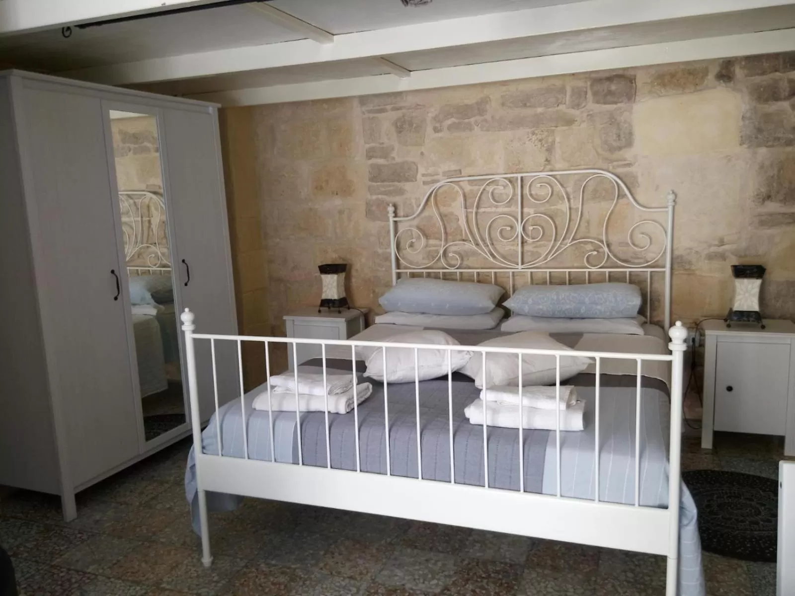 Bedroom, Bed in Piazzetta Scolanova