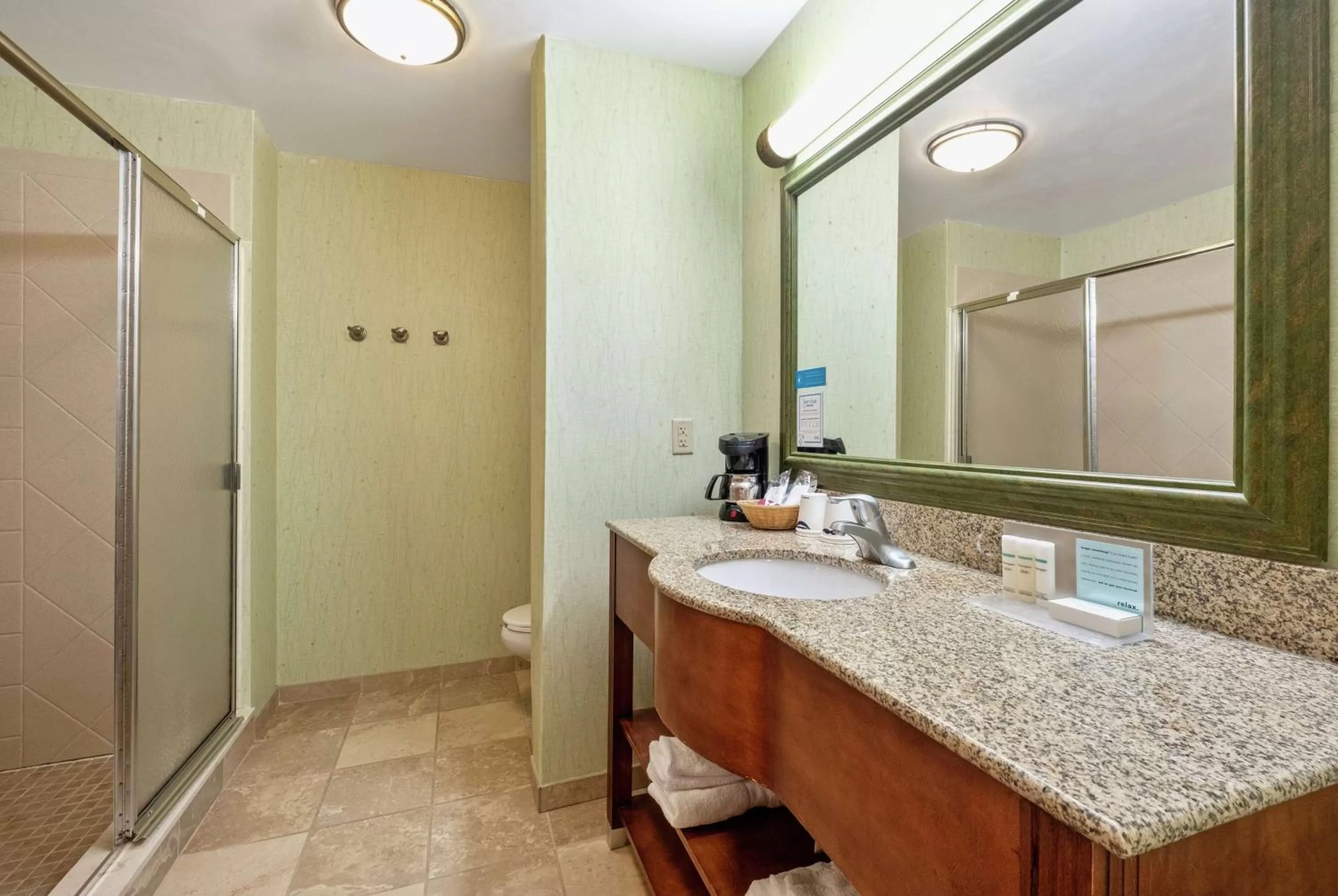 Bathroom in Hampton Inn & Suites Rockland