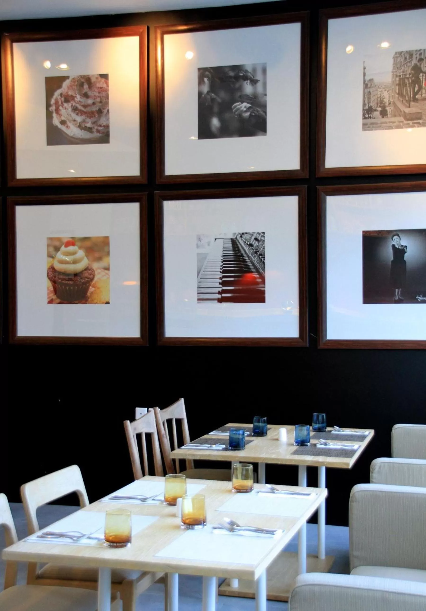 Restaurant/places to eat in d'primahotel Tangerang