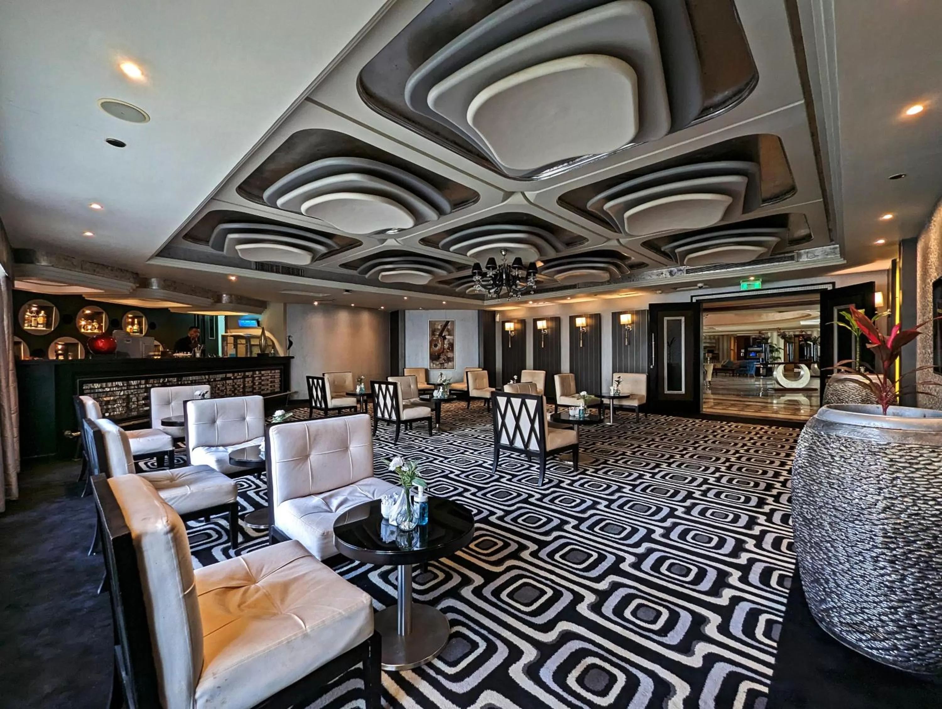 Lounge or bar in KaiSol Romance Resort Sahl Hasheesh - Adults Only