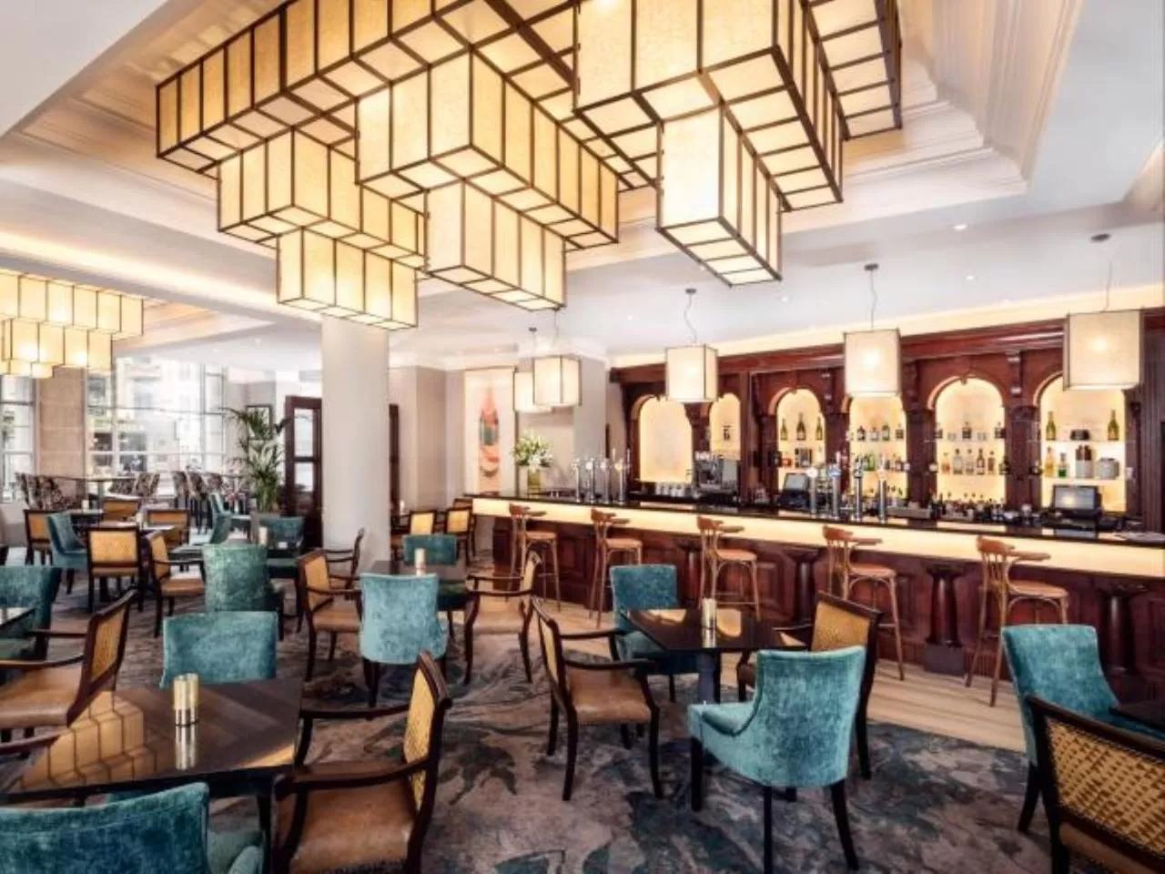 Lounge or bar in Europa Hotel