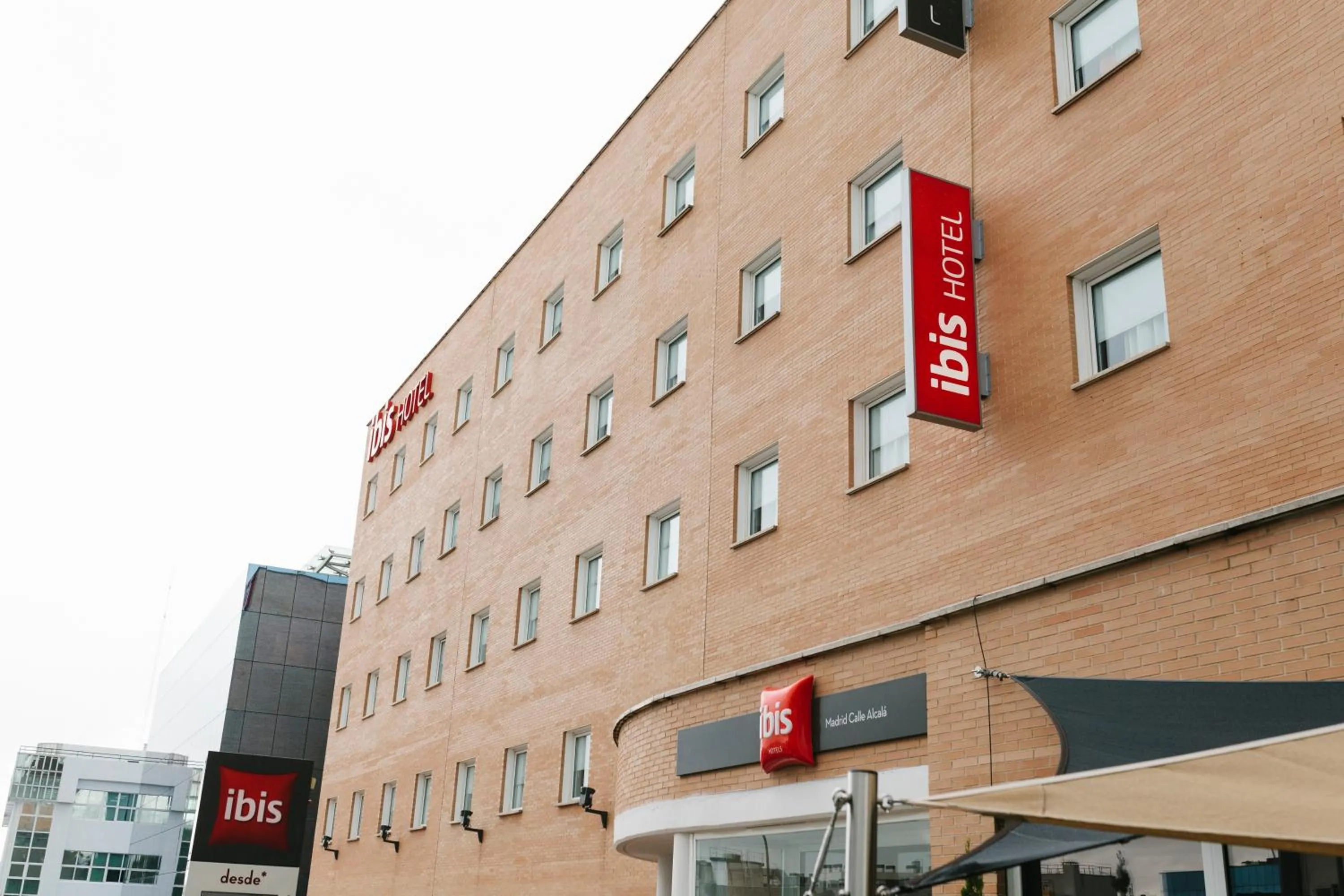 Property building in Ibis Madrid Calle Alcalá