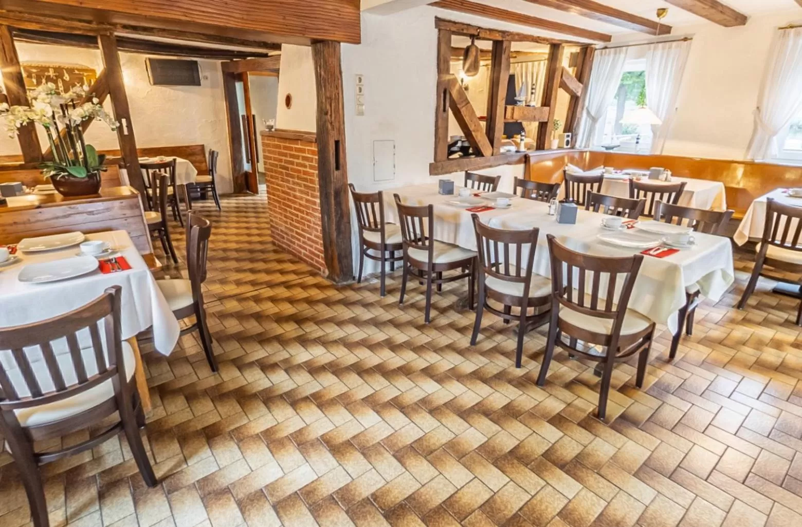 Restaurant/places to eat in Hotel-Gasthof zum Ritter