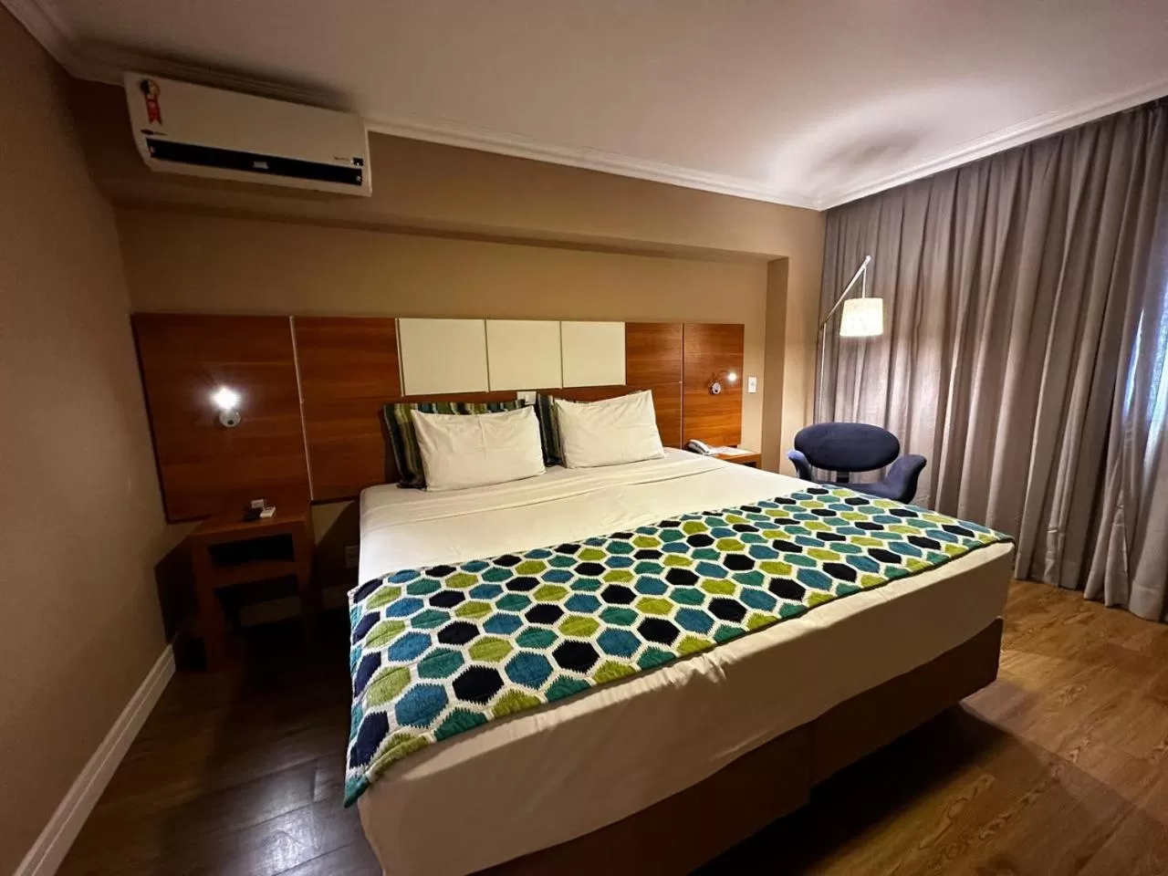 Bed in Dubai Macaé by Atlântica