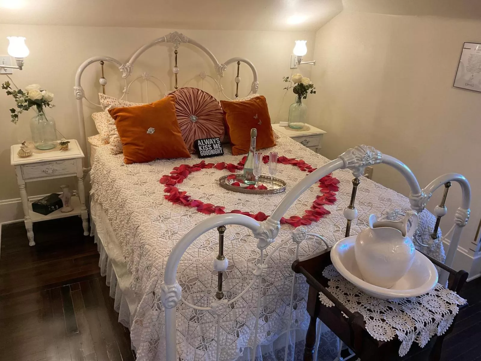 Bed in The Abriendo Inn