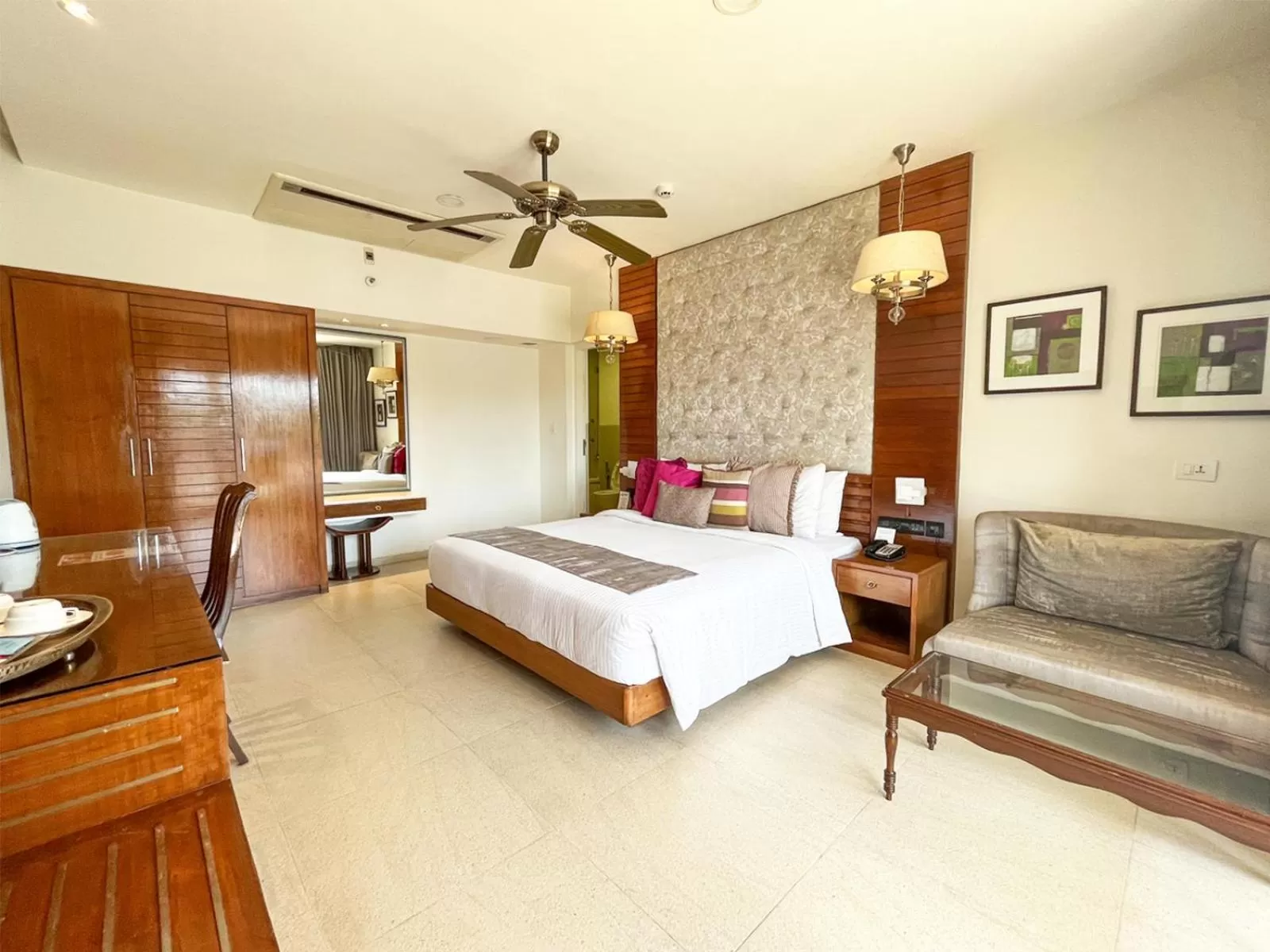 Photo of the whole room, Bed in Acron Waterfront Resort