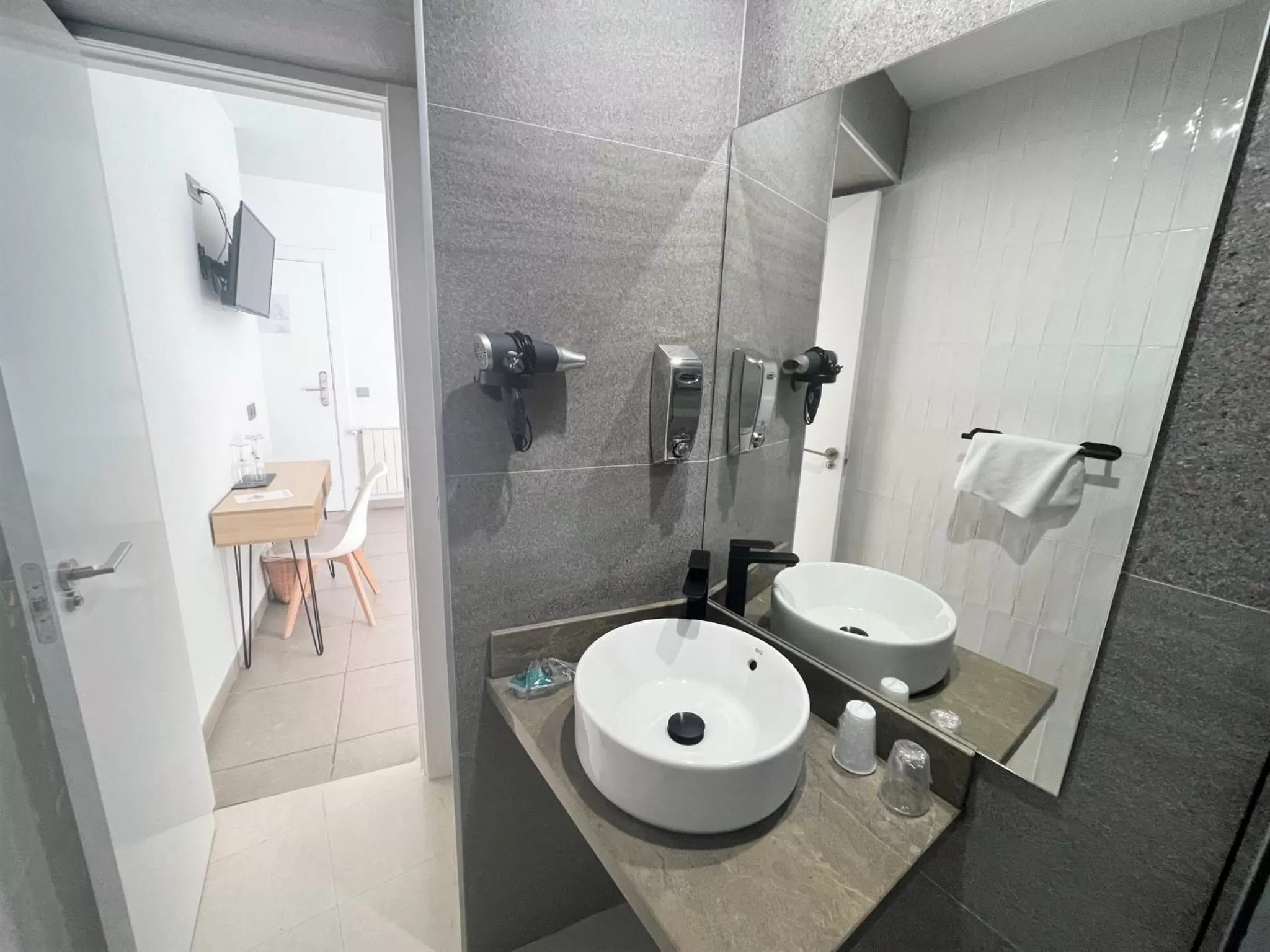 Bathroom in Vitium Córdoba