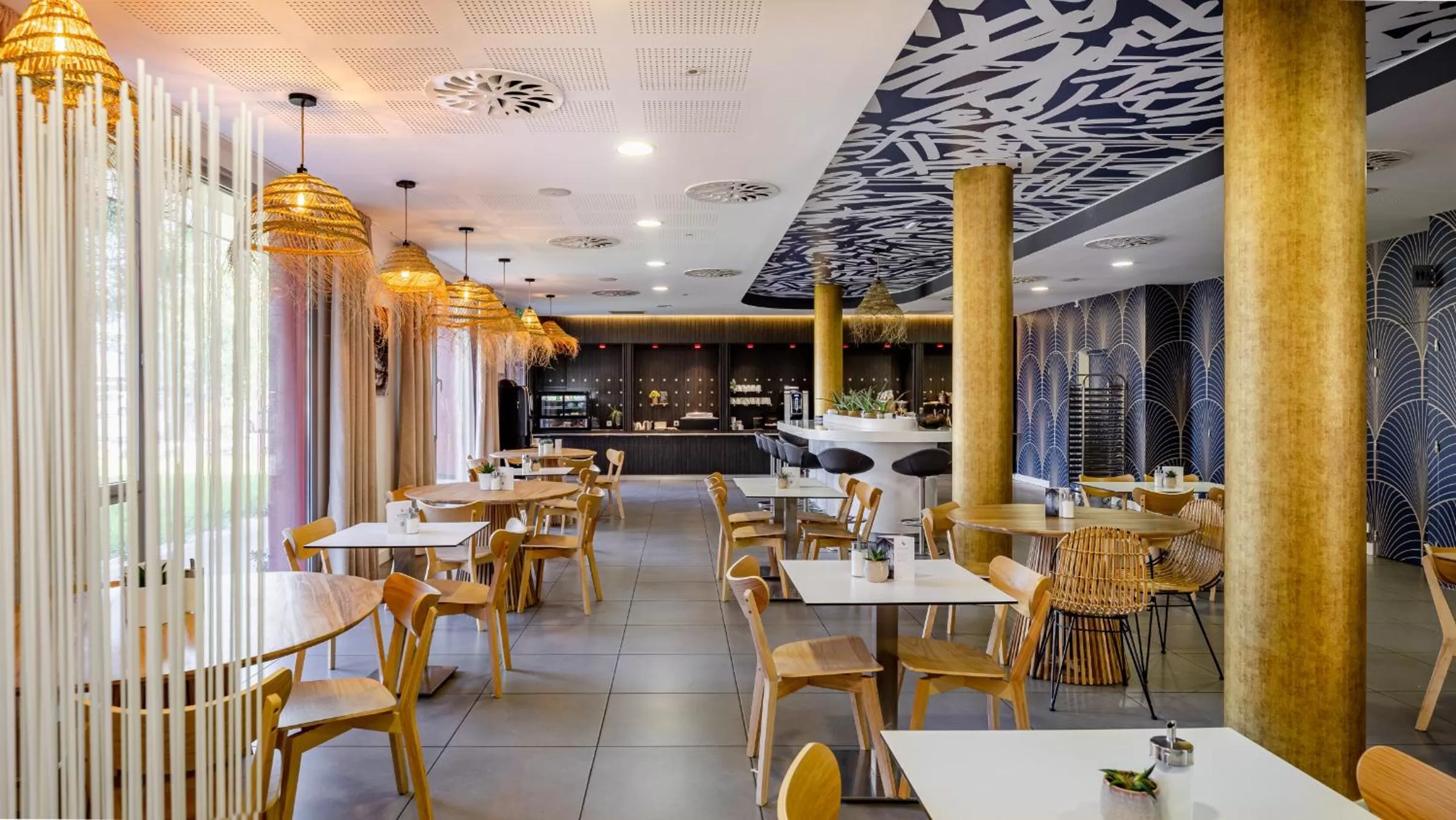 Restaurant/places to eat in Akena Nantes Atlantis Zénith