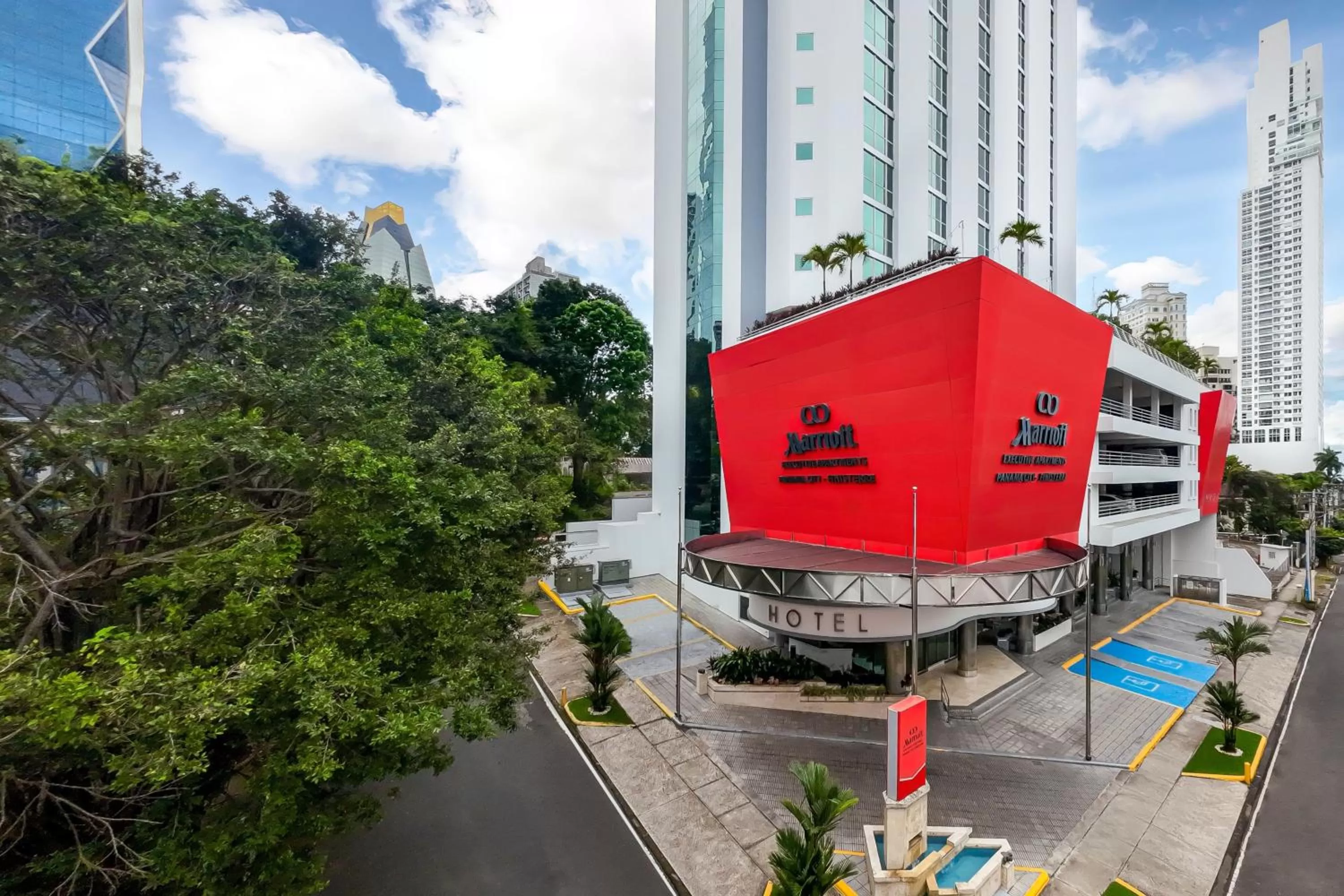 Property building in Marriott Executive Apartments Panama City, Finisterre