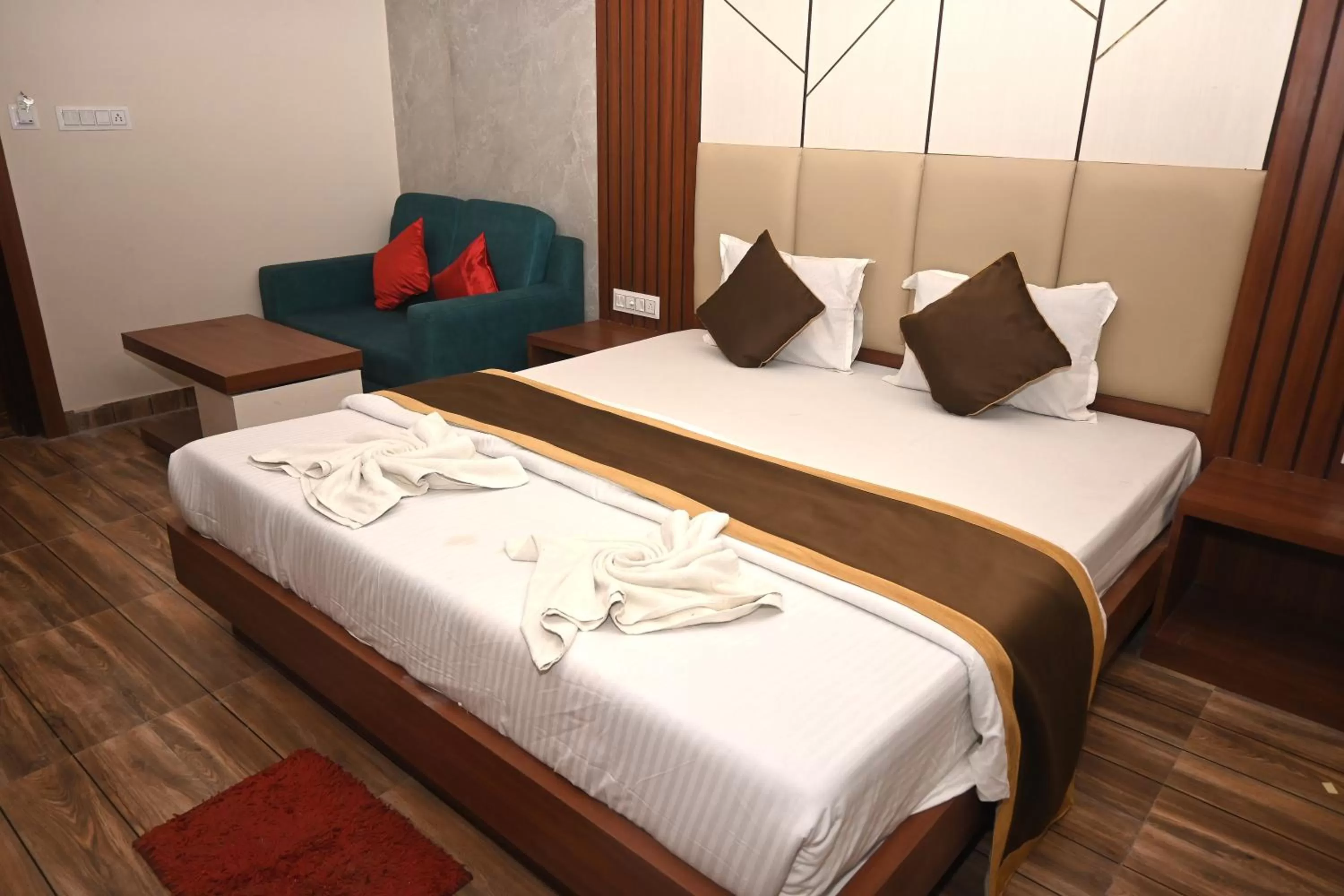 Bed in Royal Sea View