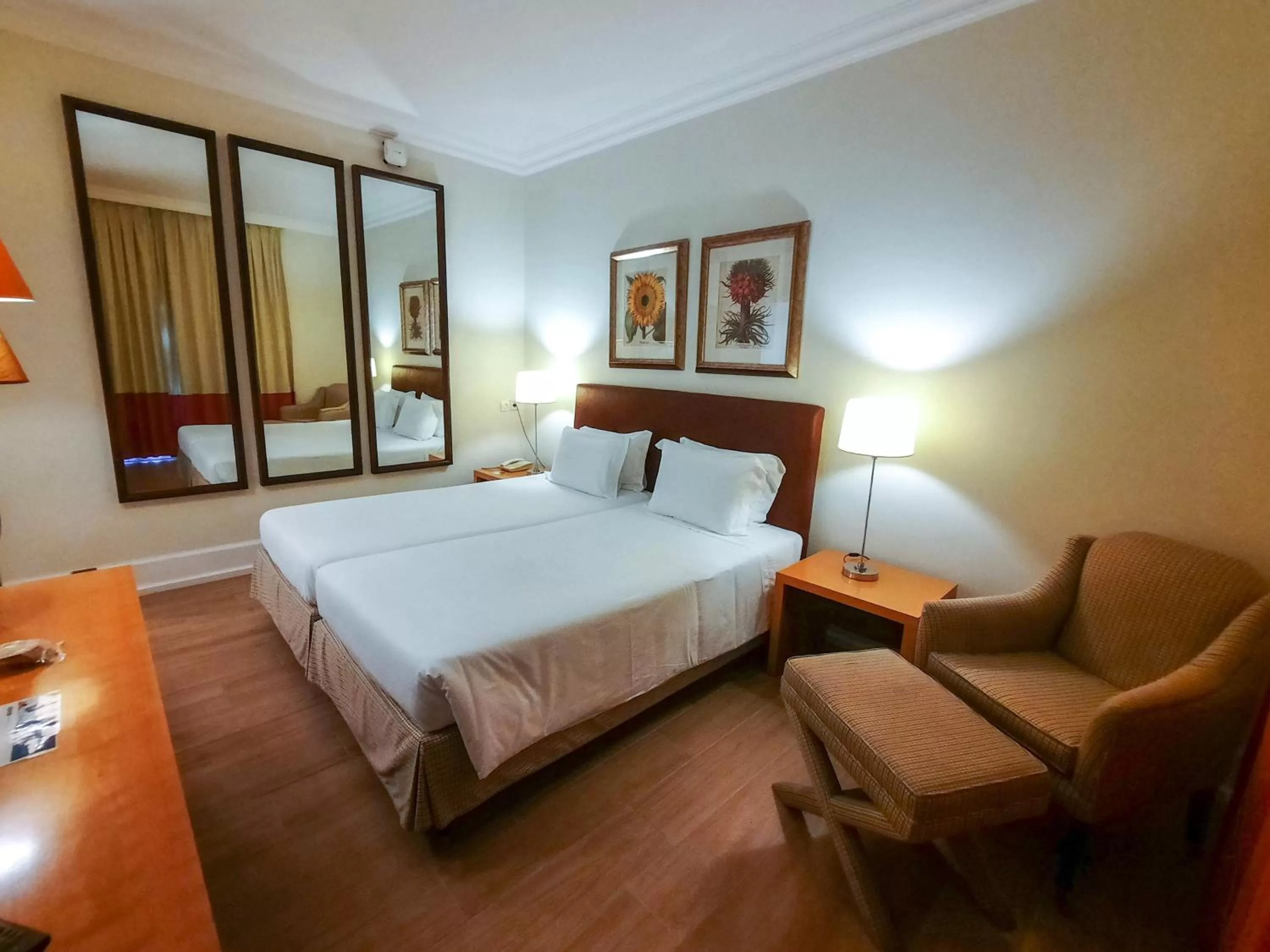 Bedroom, Bed in Azoris Faial Garden – Resort Hotel