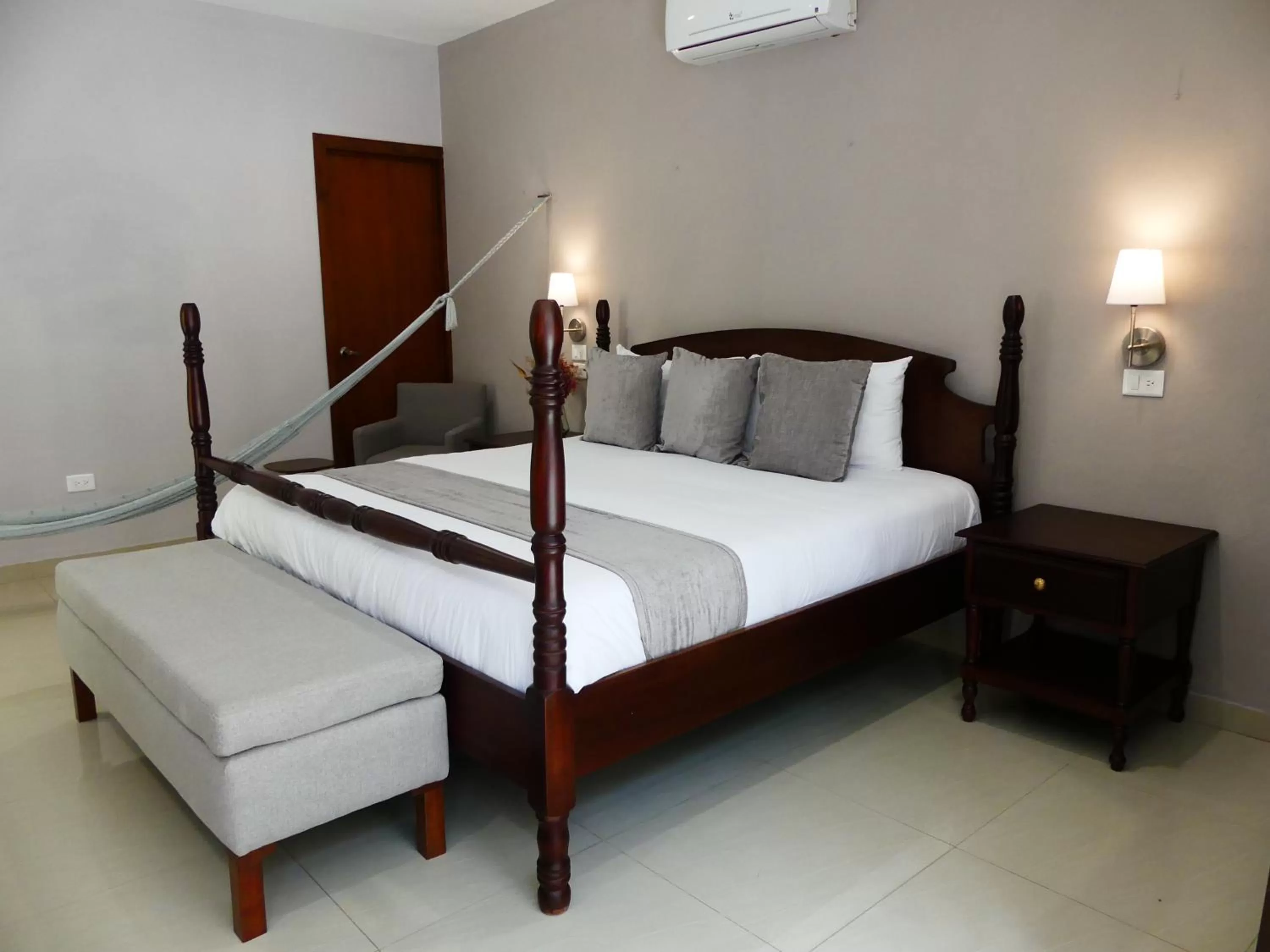 Bed in Casa Valladolid Boutique Hotel