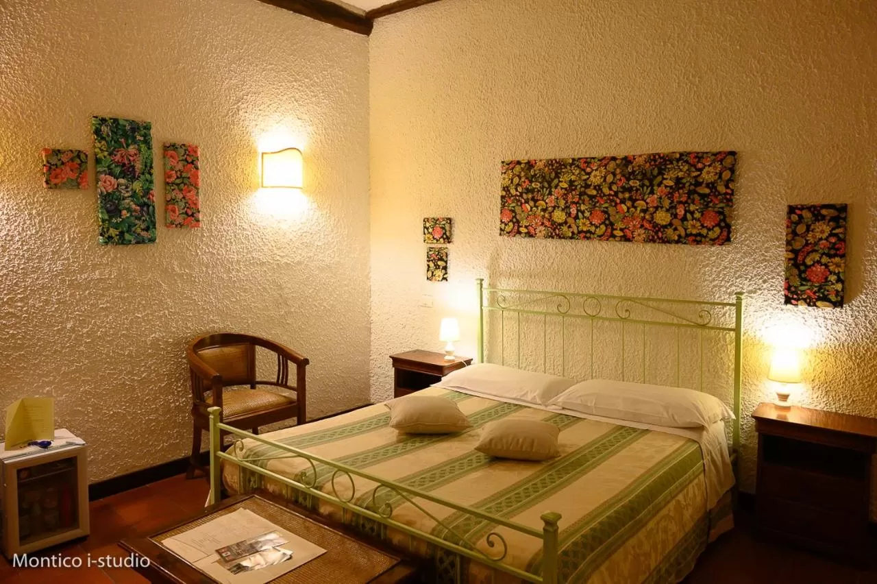 Photo of the whole room, Bed in Borgo Antico Resort