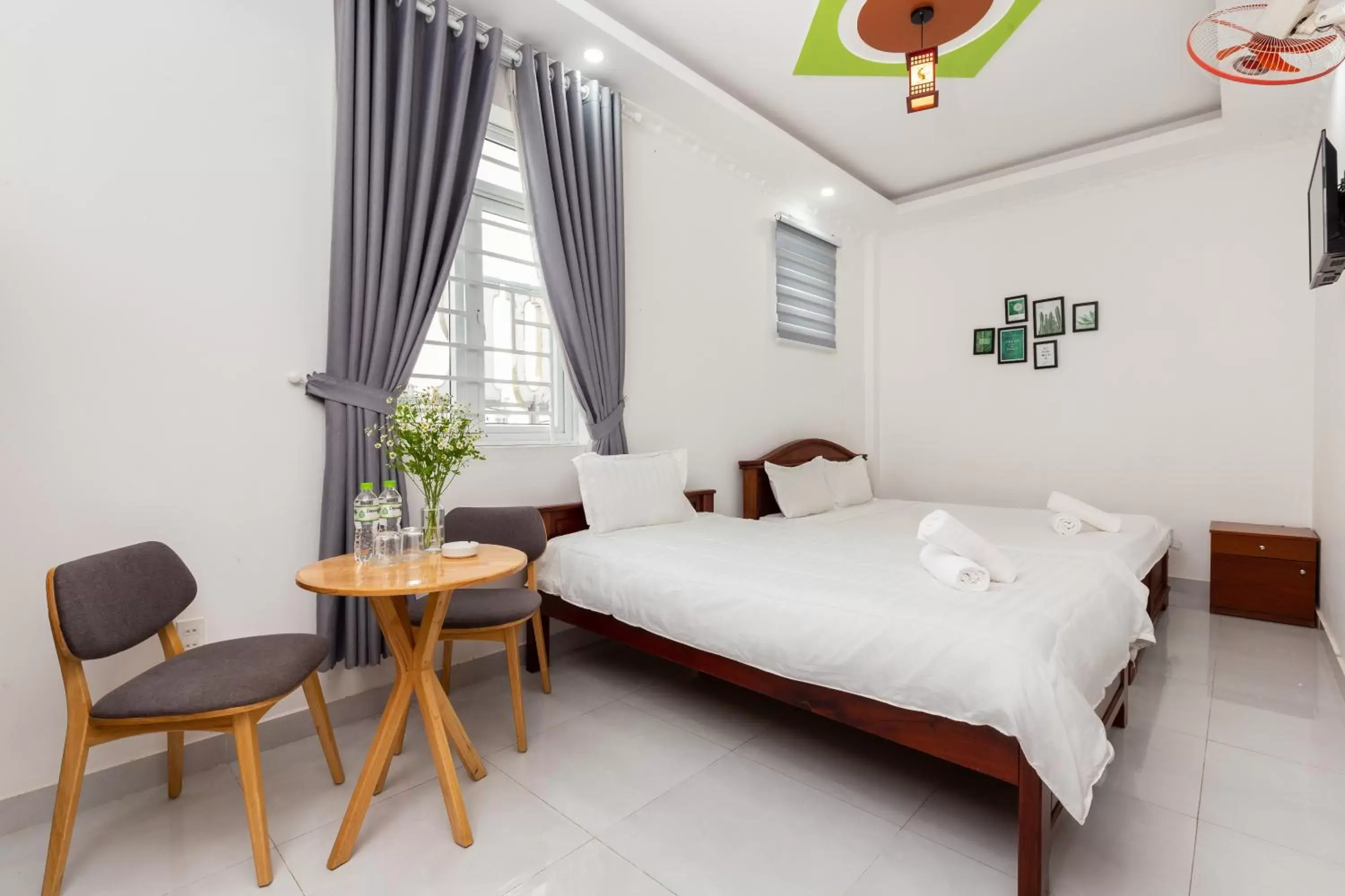 Deluxe Triple Room in Luxury Vườn Lài Hotel Deluxe Triple Room in Luxury Vườn Lài Hotel