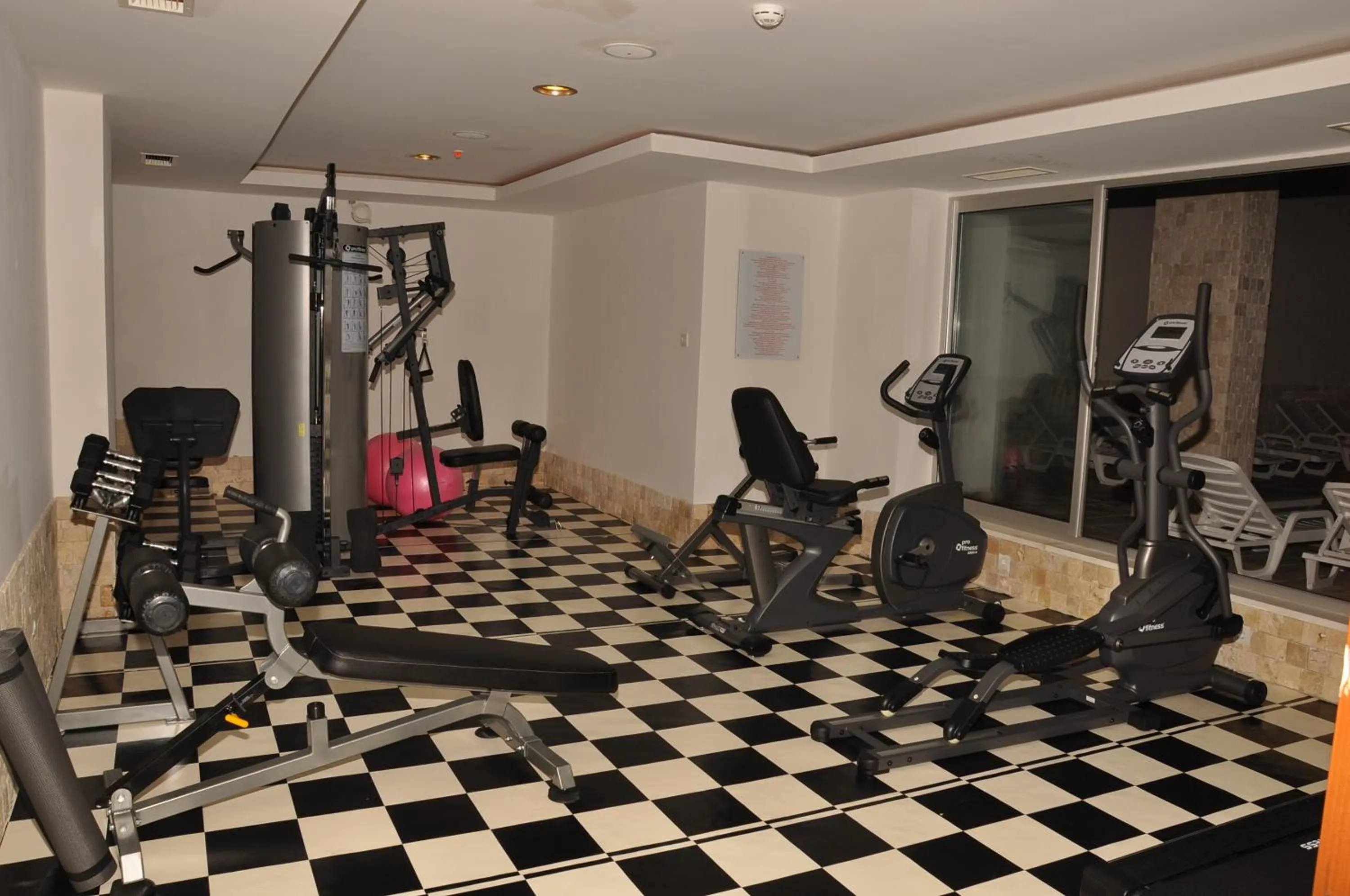 Fitness centre/facilities in Merve Sun Hotel & SPA