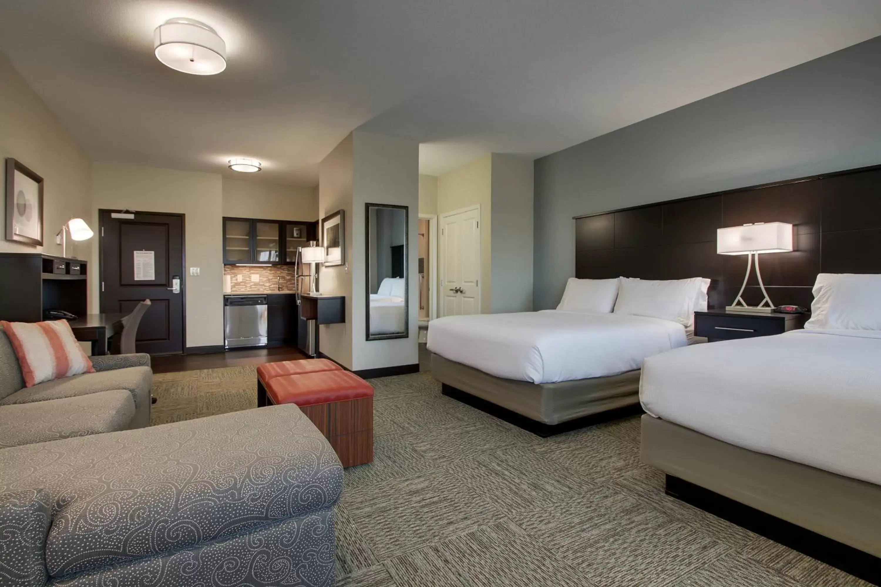 Queen Studio with Two Queen Beds - Hearing Accessible - Non-Smoking in Staybridge Suites Plano - The Colony, an IHG Hotel Queen Studio with Two Queen Beds - Hearing Accessible - Non-Smoking in Staybridge Suites Plano - The Colony, an IHG Hotel
