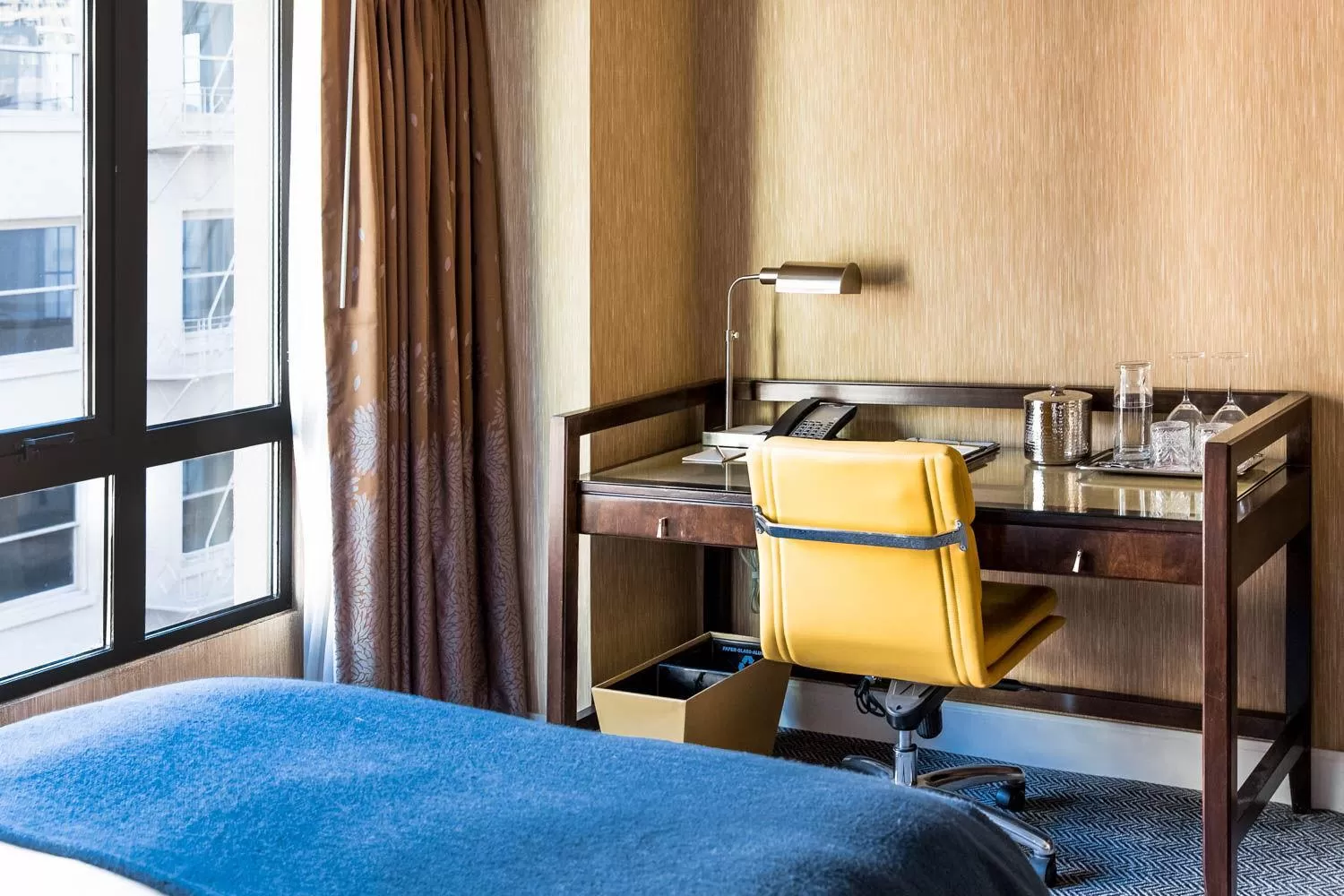 Seating area in Dossier