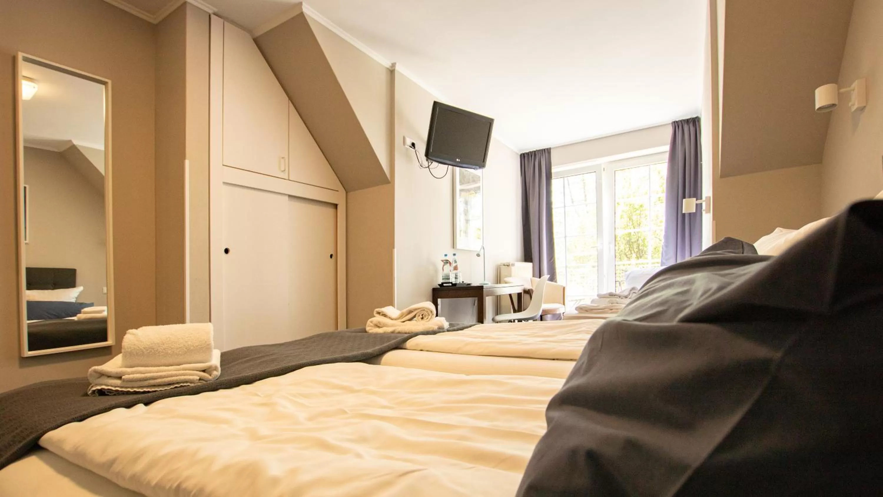 Bed in El Capitan nähe Movie Park