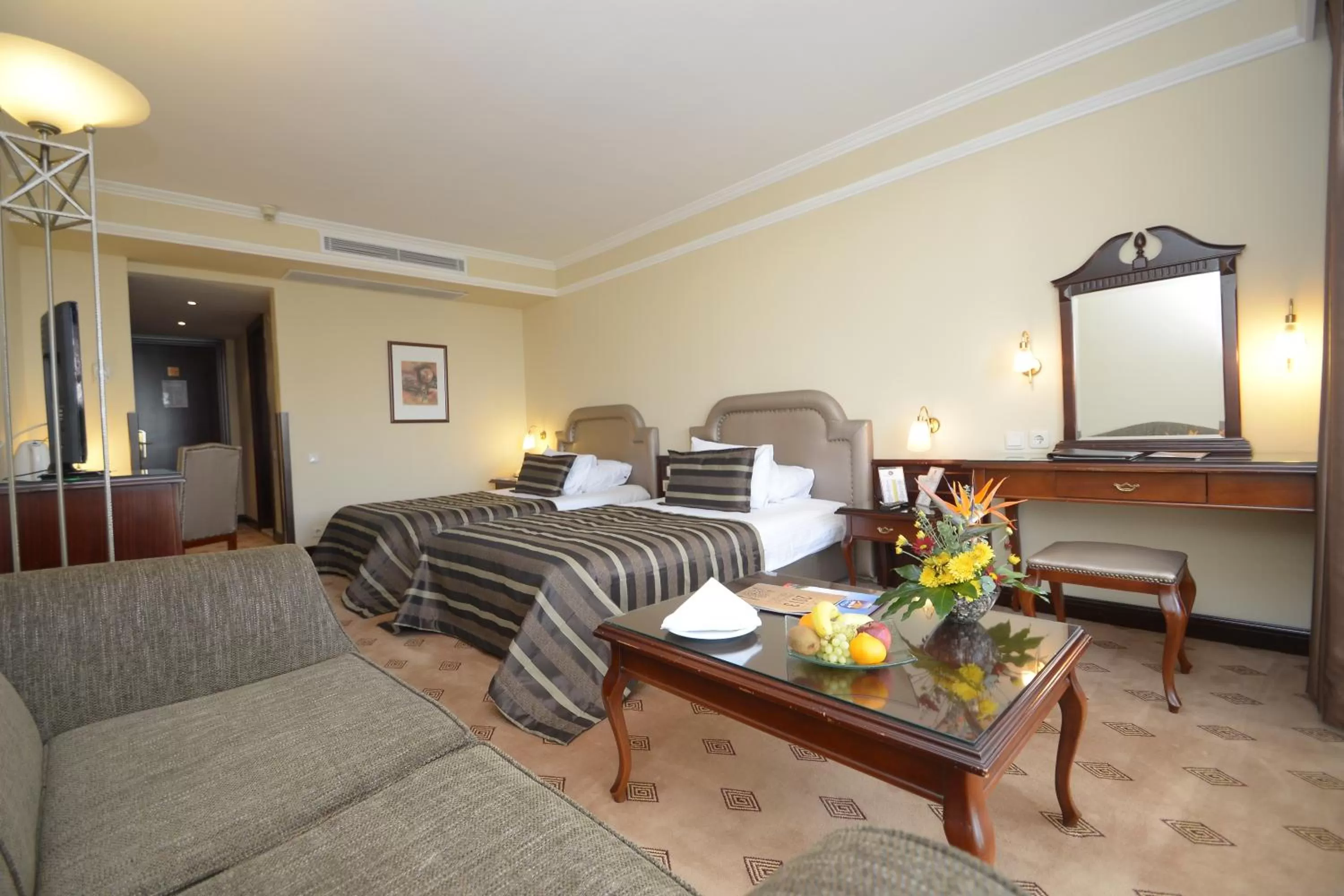 Photo of the whole room, Bed in Karaca Hotel