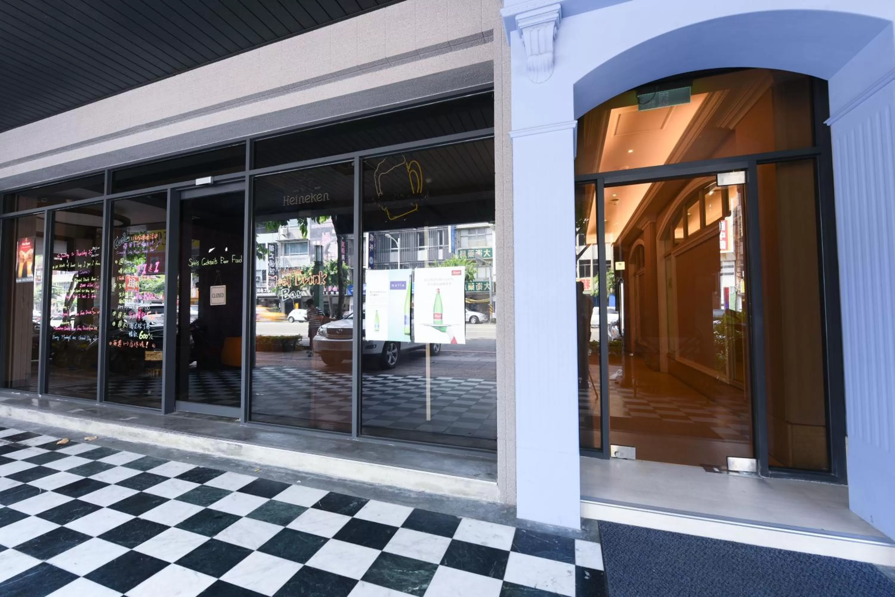 Facade/entrance in Simple Life Kaohsiung