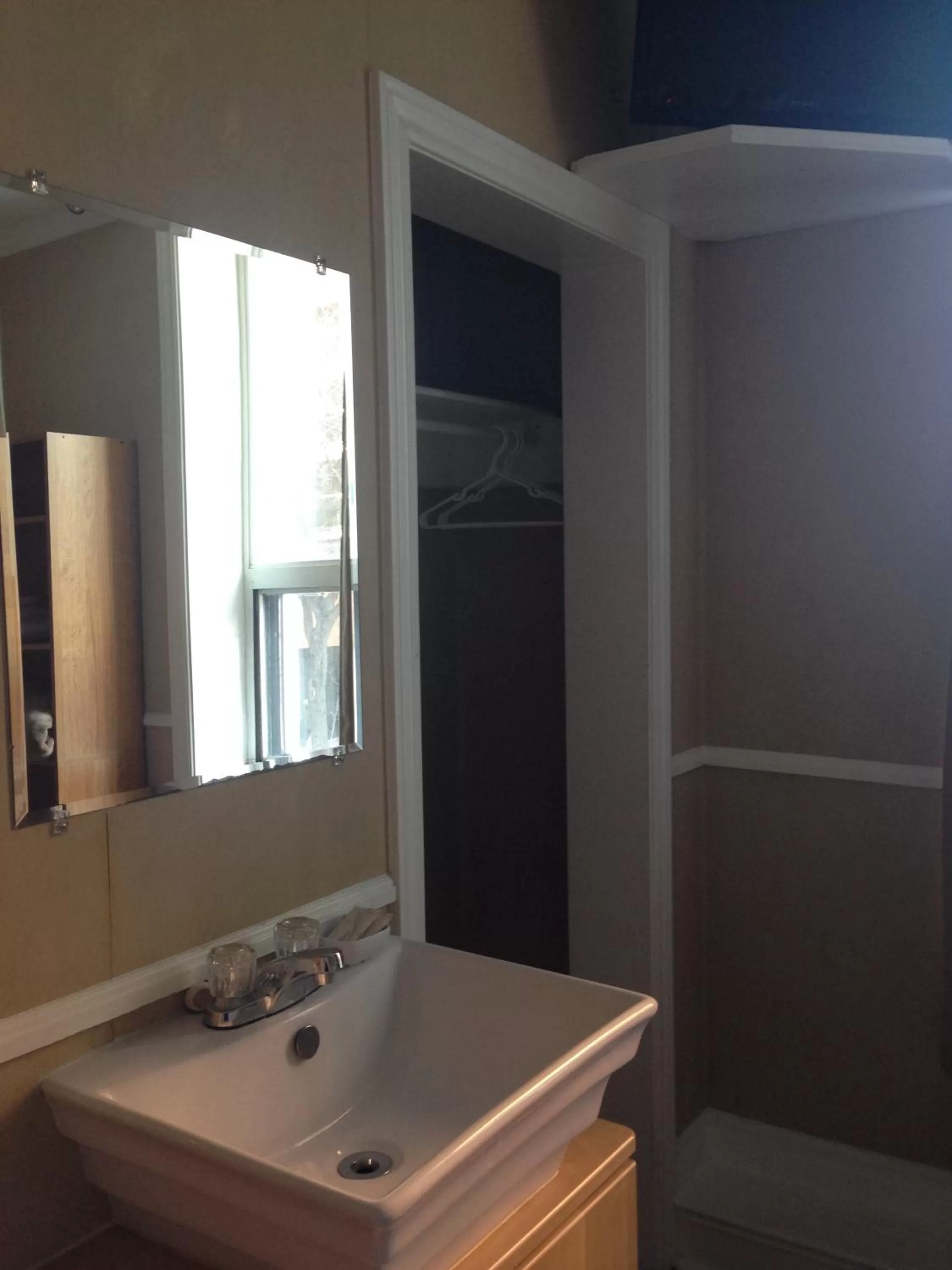 Decorative detail in The Rex Hotel Jazz & Blues Bar