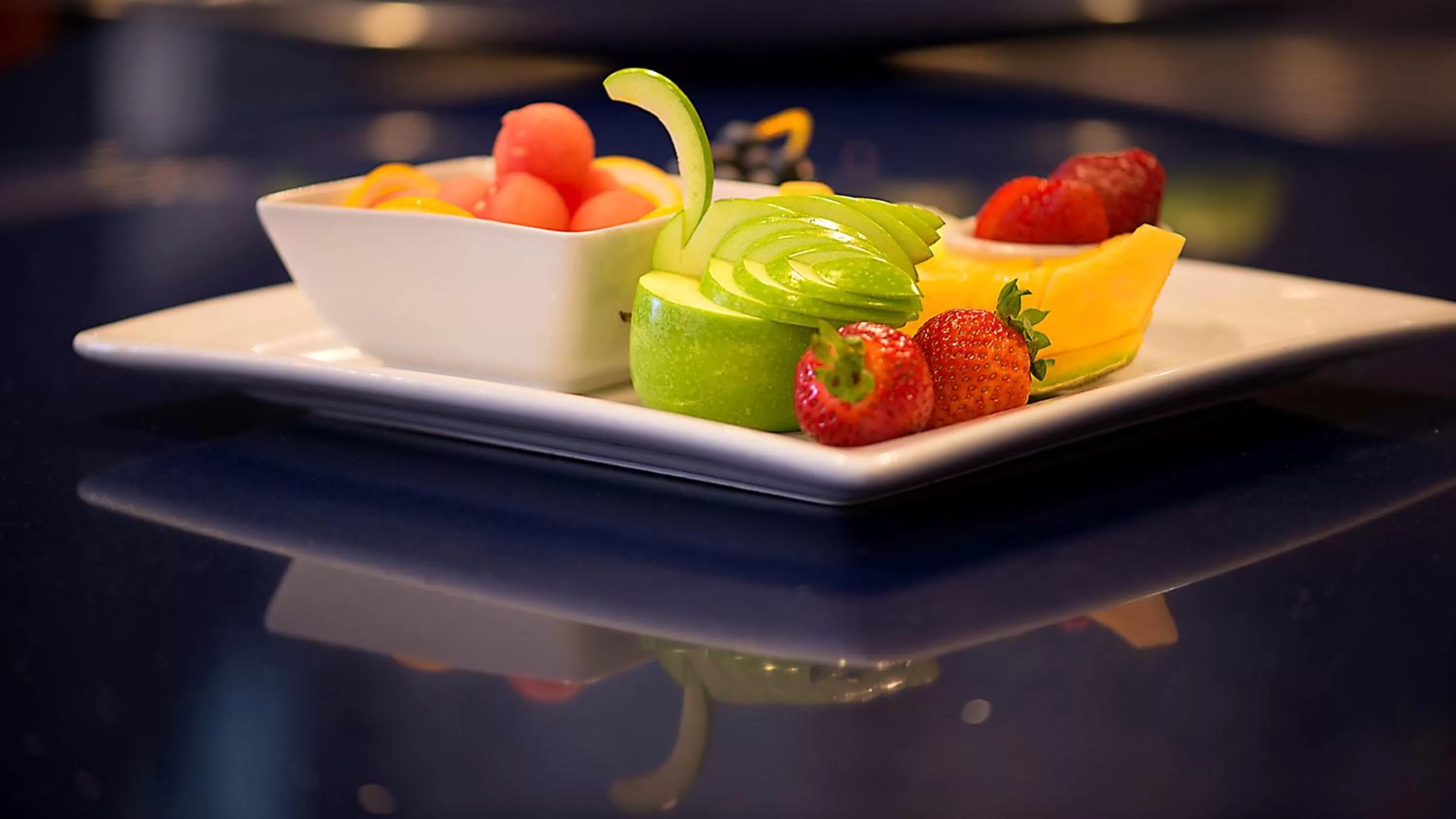 Breakfast in Holiday Inn & Suites Mississauga West - Meadowvale by IHG