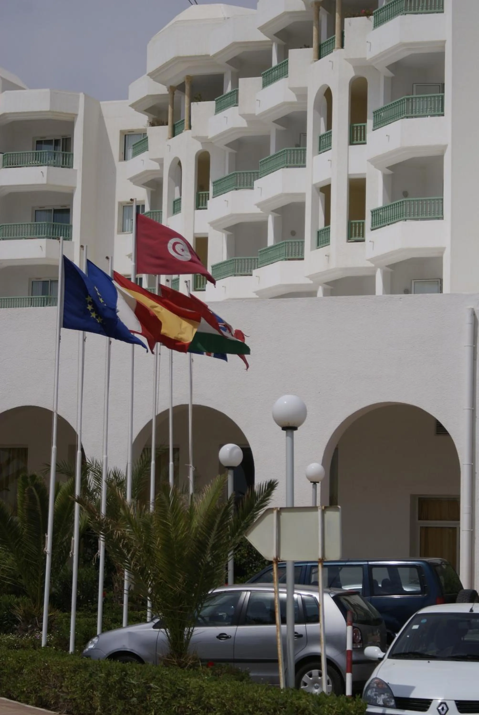 Facade/entrance in El Mouradi Hammamet