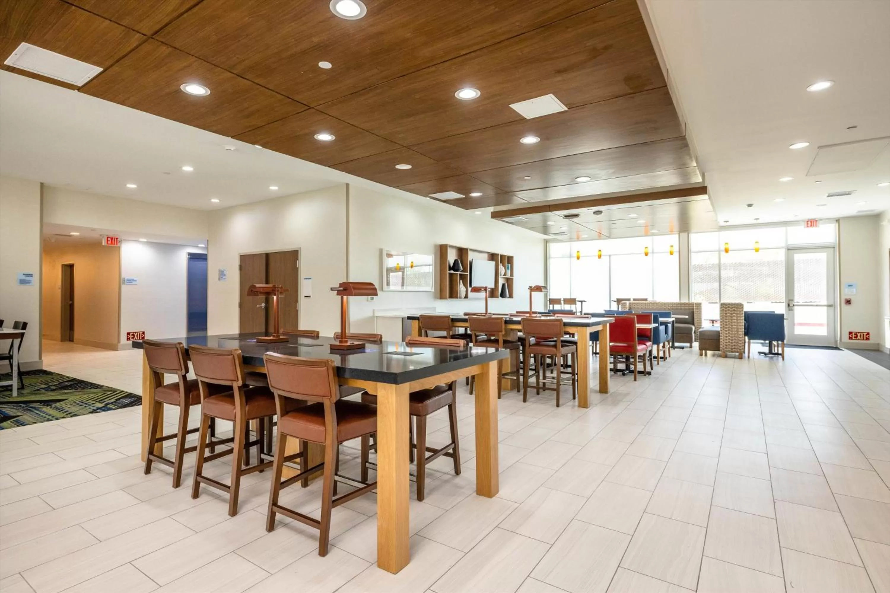 Property building in Holiday Inn Express & Suites - San Jose Silicon Valley by IHG