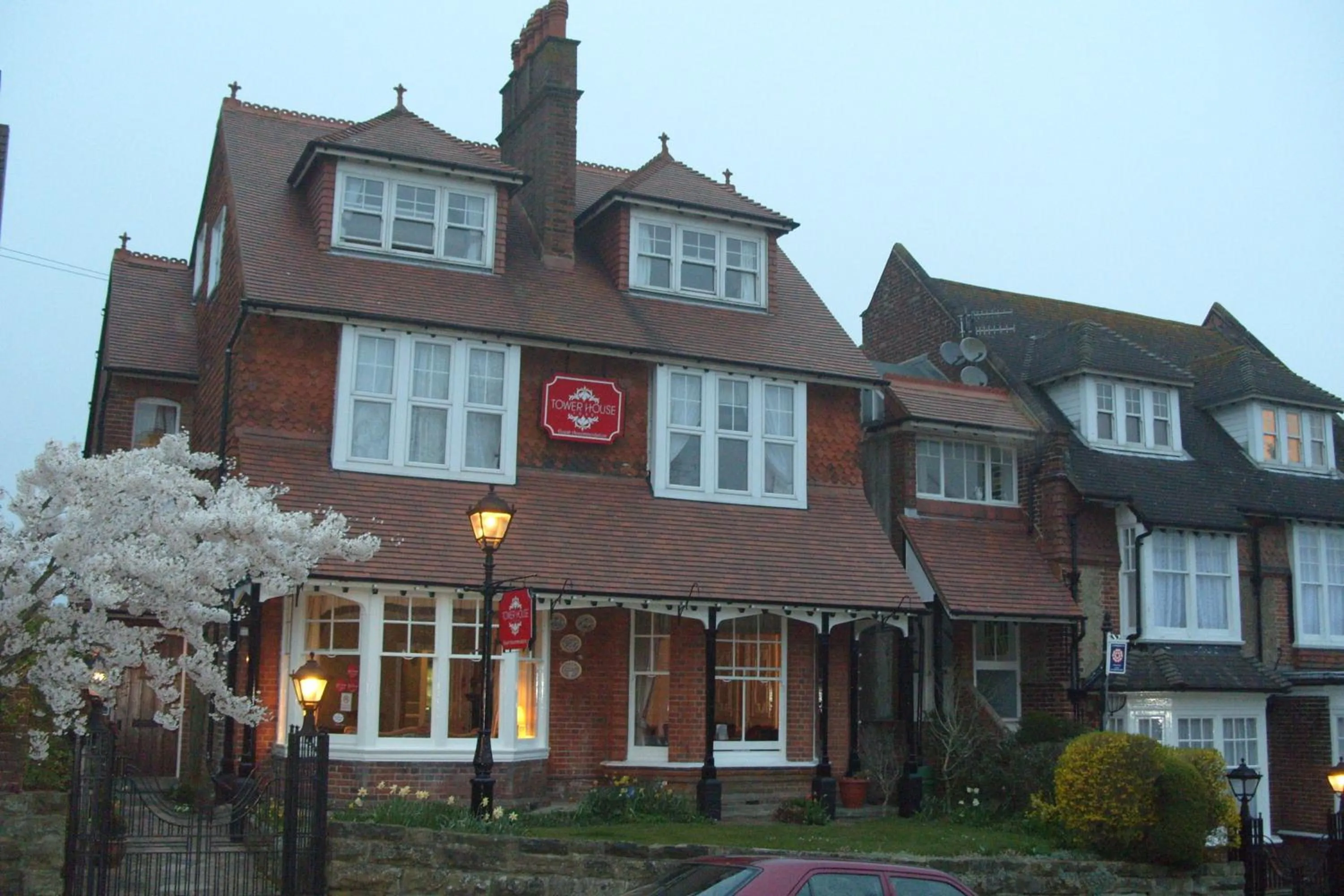 Property building in Tower House 1066