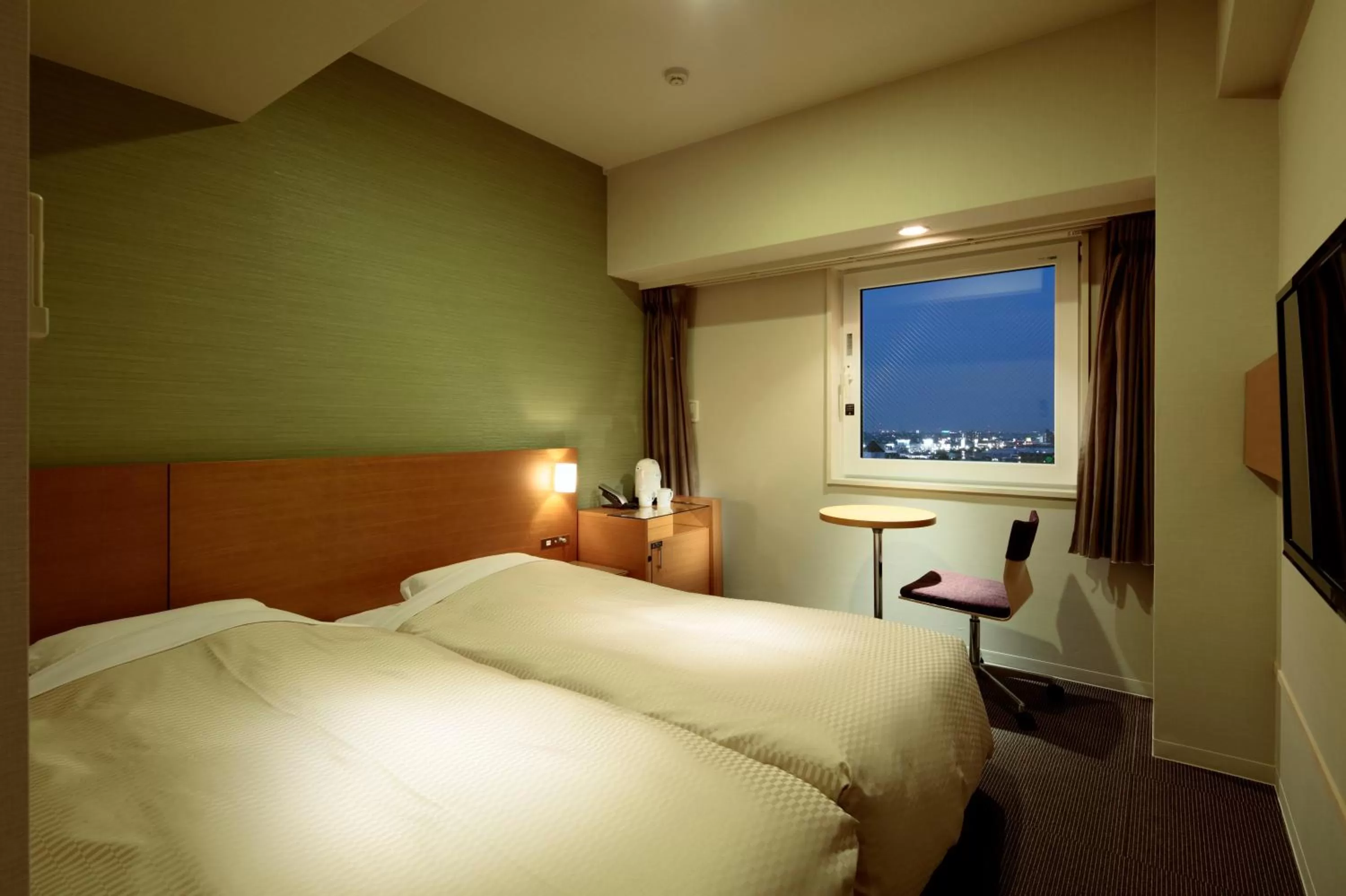 Photo of the whole room, Bed in Candeo Hotels Handa