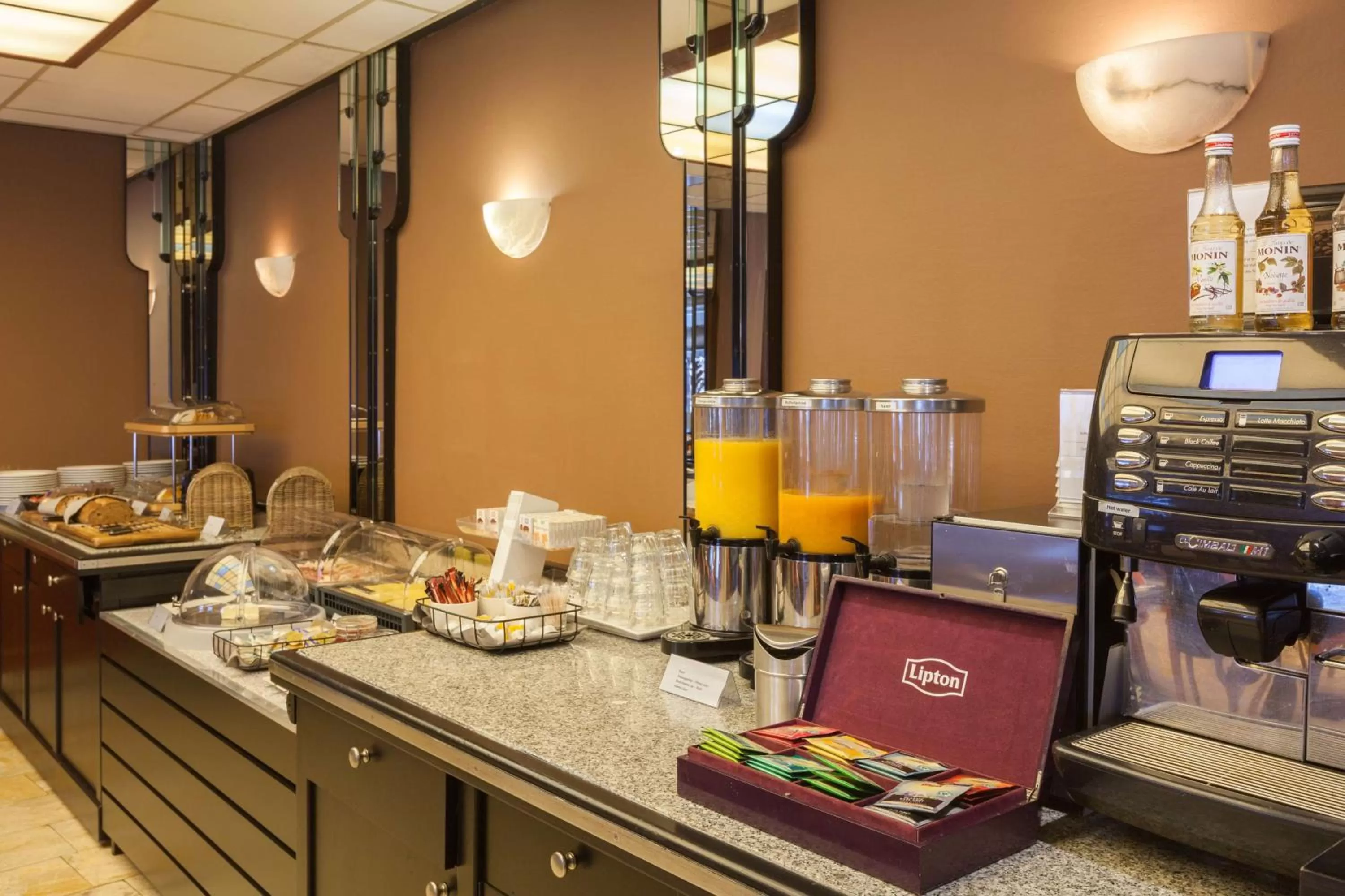 Restaurant/places to eat in Best Western Hotel Baars