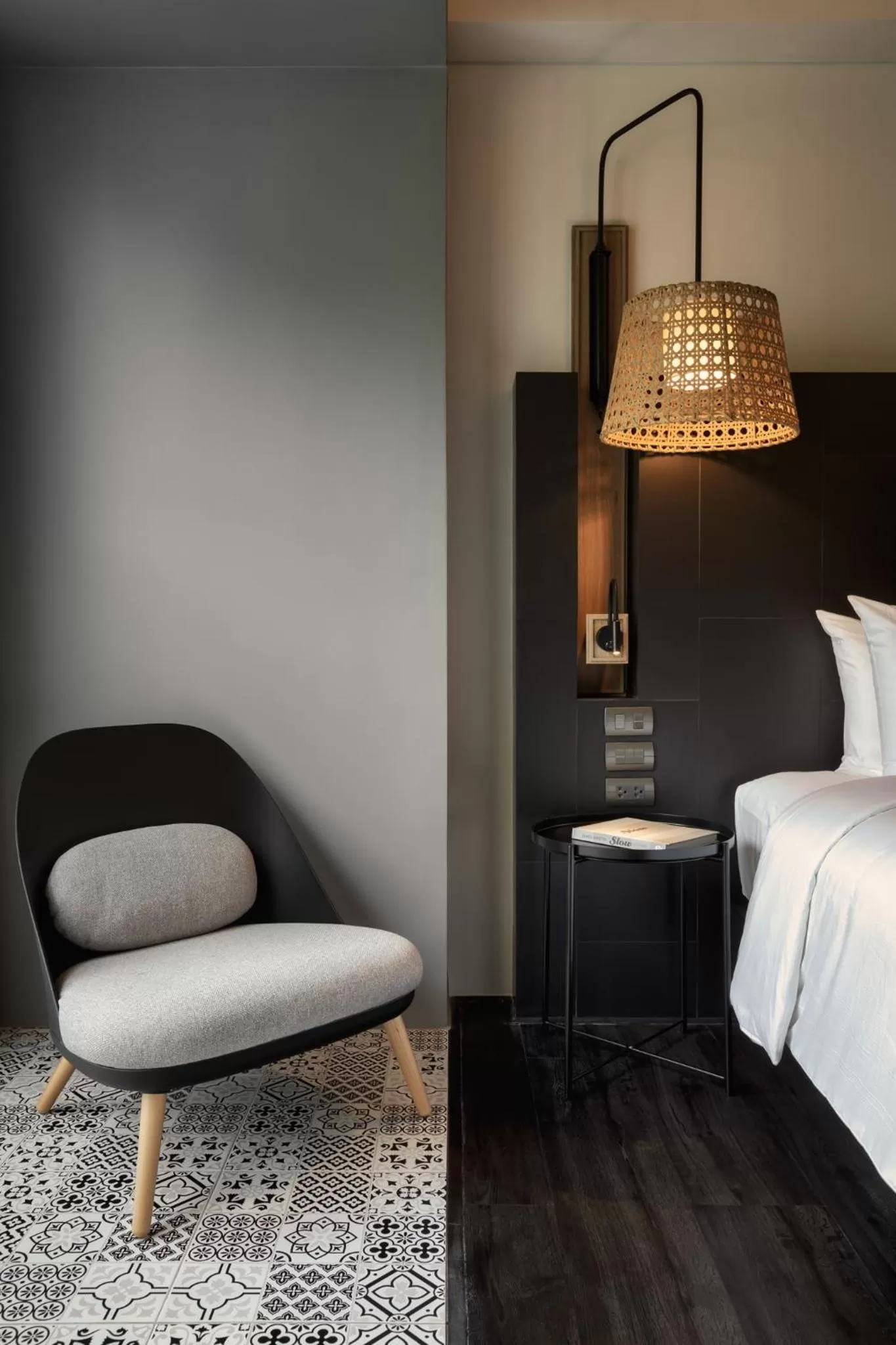 Seating area, Bed in KIRI HOTEL Chiang Mai