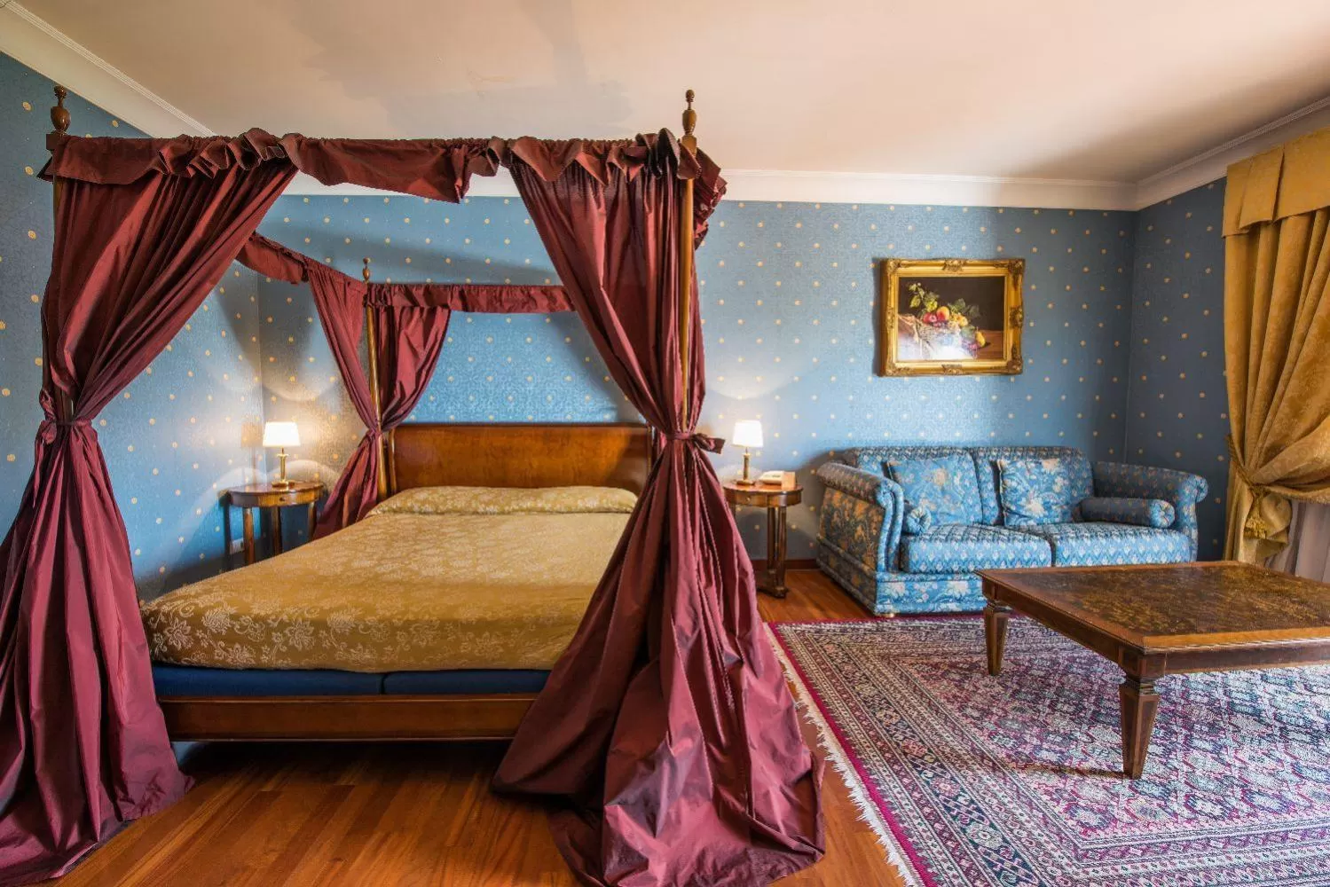 Suite with Hot Tub in Hotel Bramante