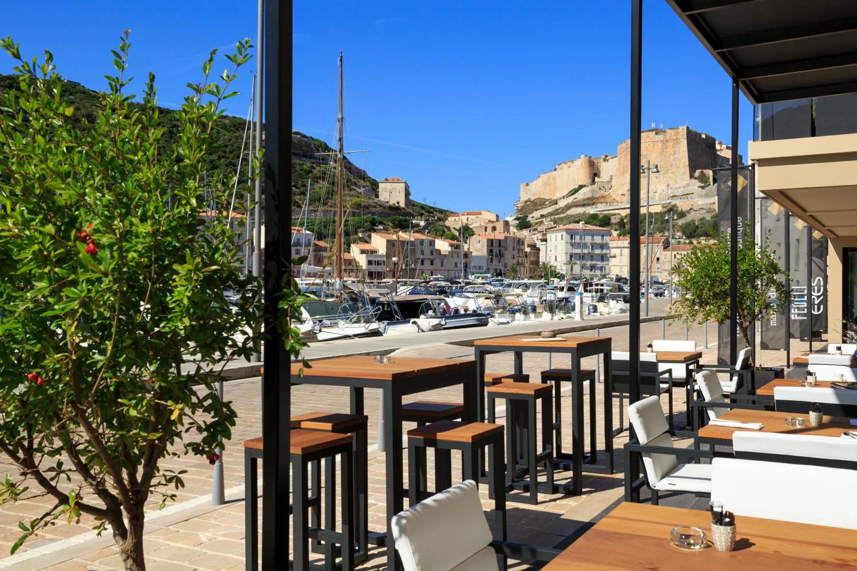 City view in Hotel Centre Nautique