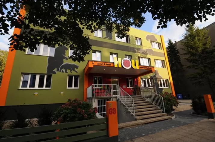 Facade/entrance, Property Building in HOLI-Berlin Hotel