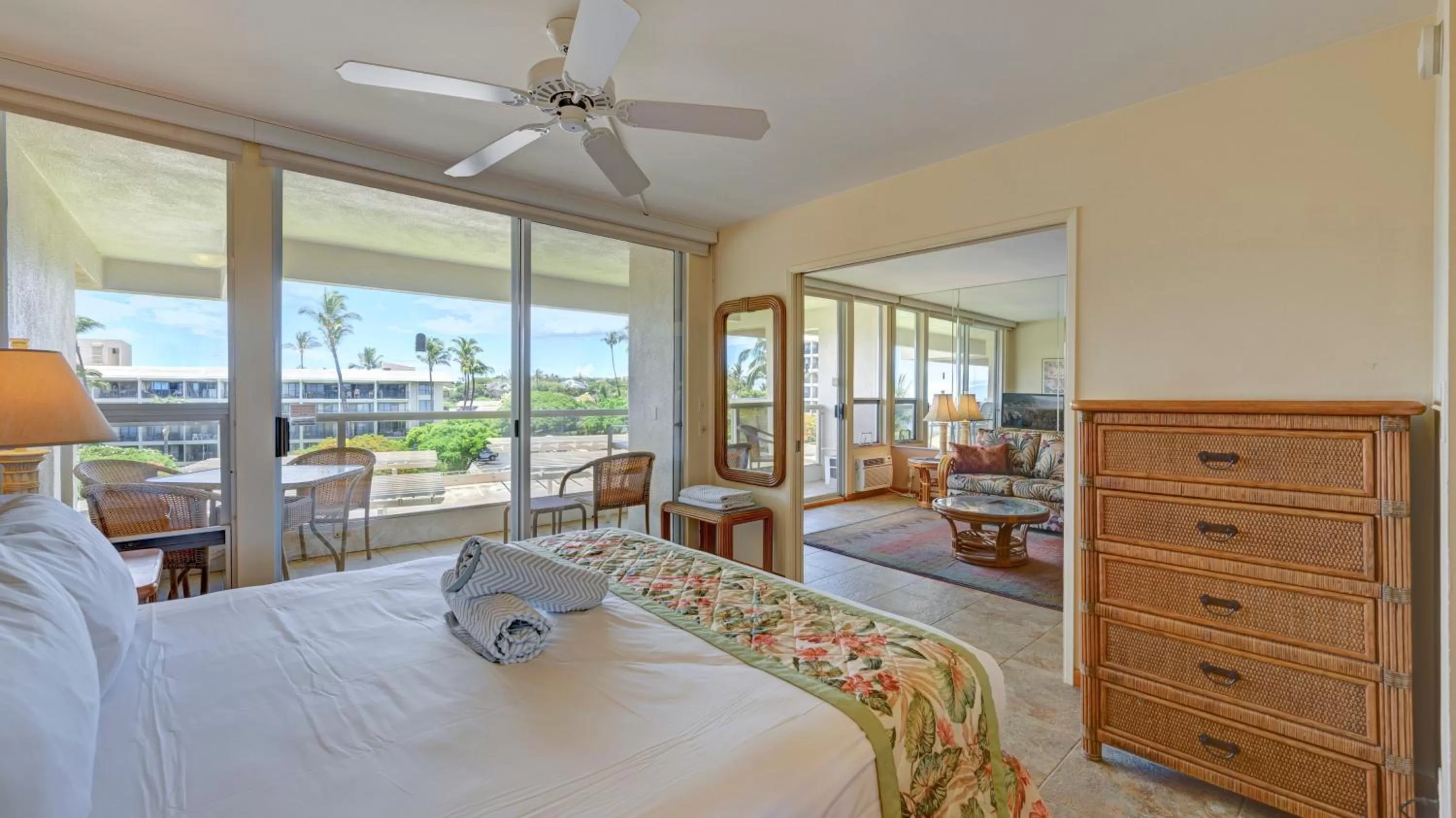 1 Bedroom Partial Ocean View in Castle Maui Banyan