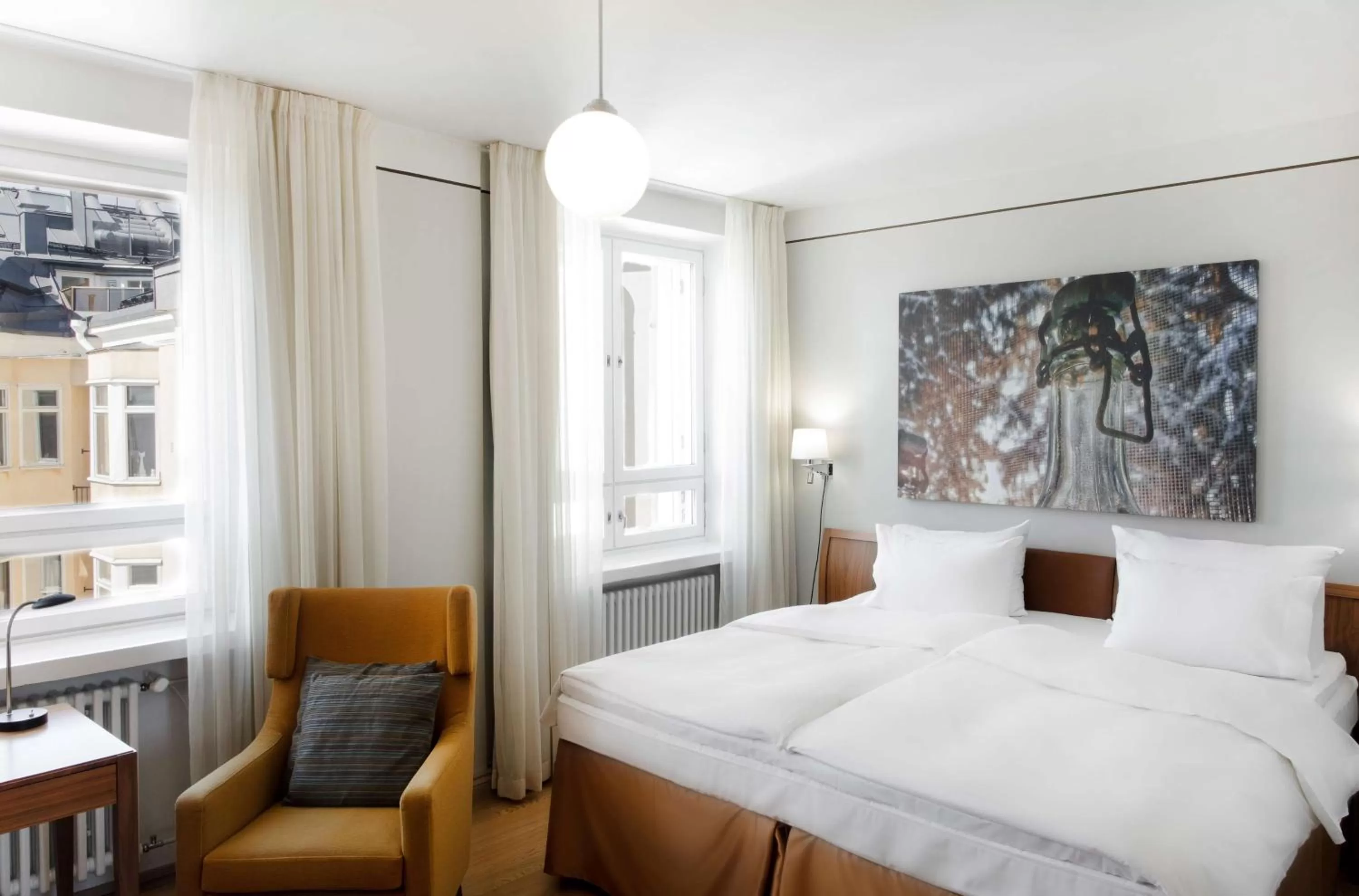 Bedroom, Bed in Radisson Blu Aleksanteri Hotel, Helsinki