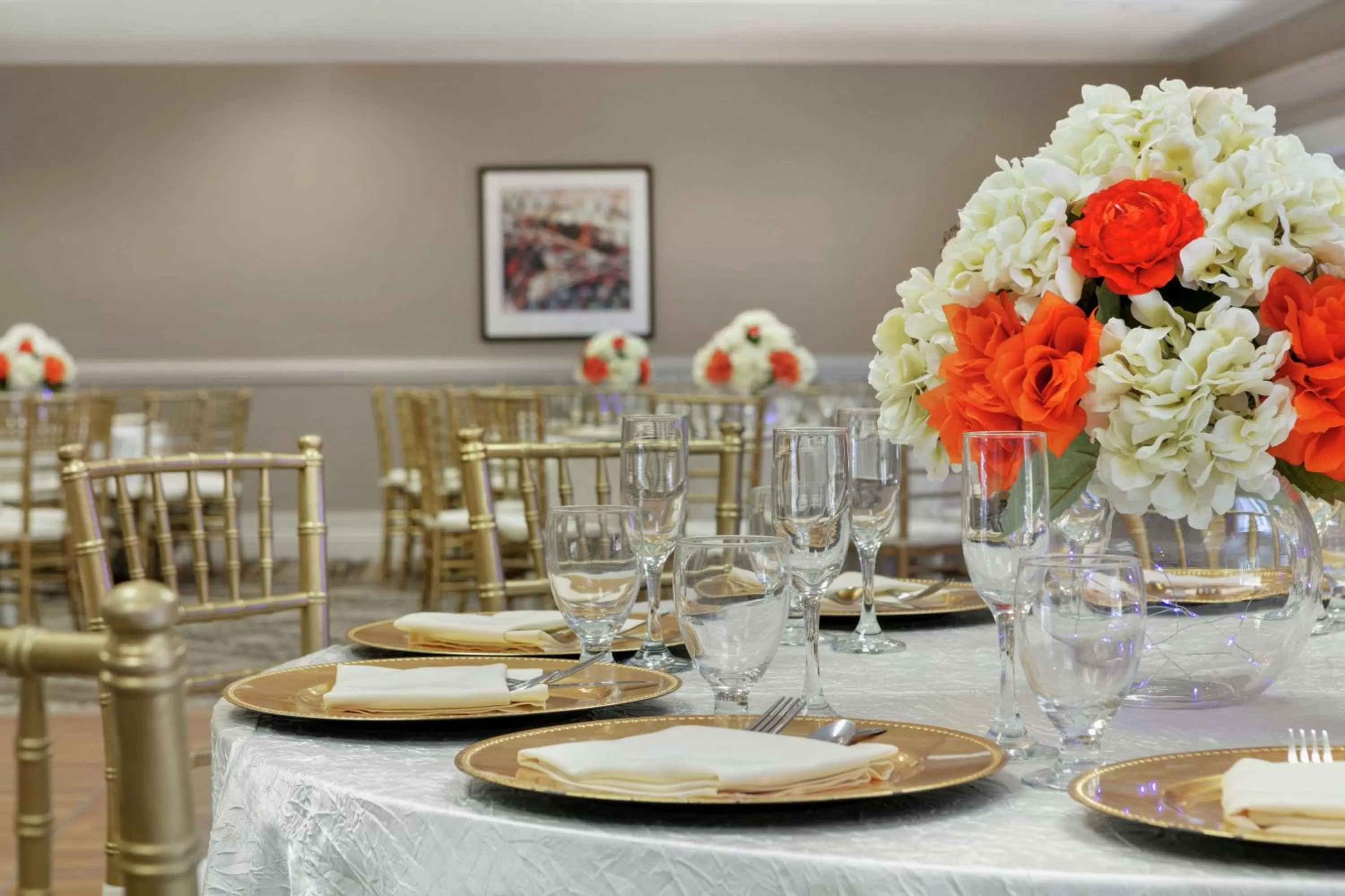 Meeting/conference room in Embassy Suites by Hilton Los Angeles Downey