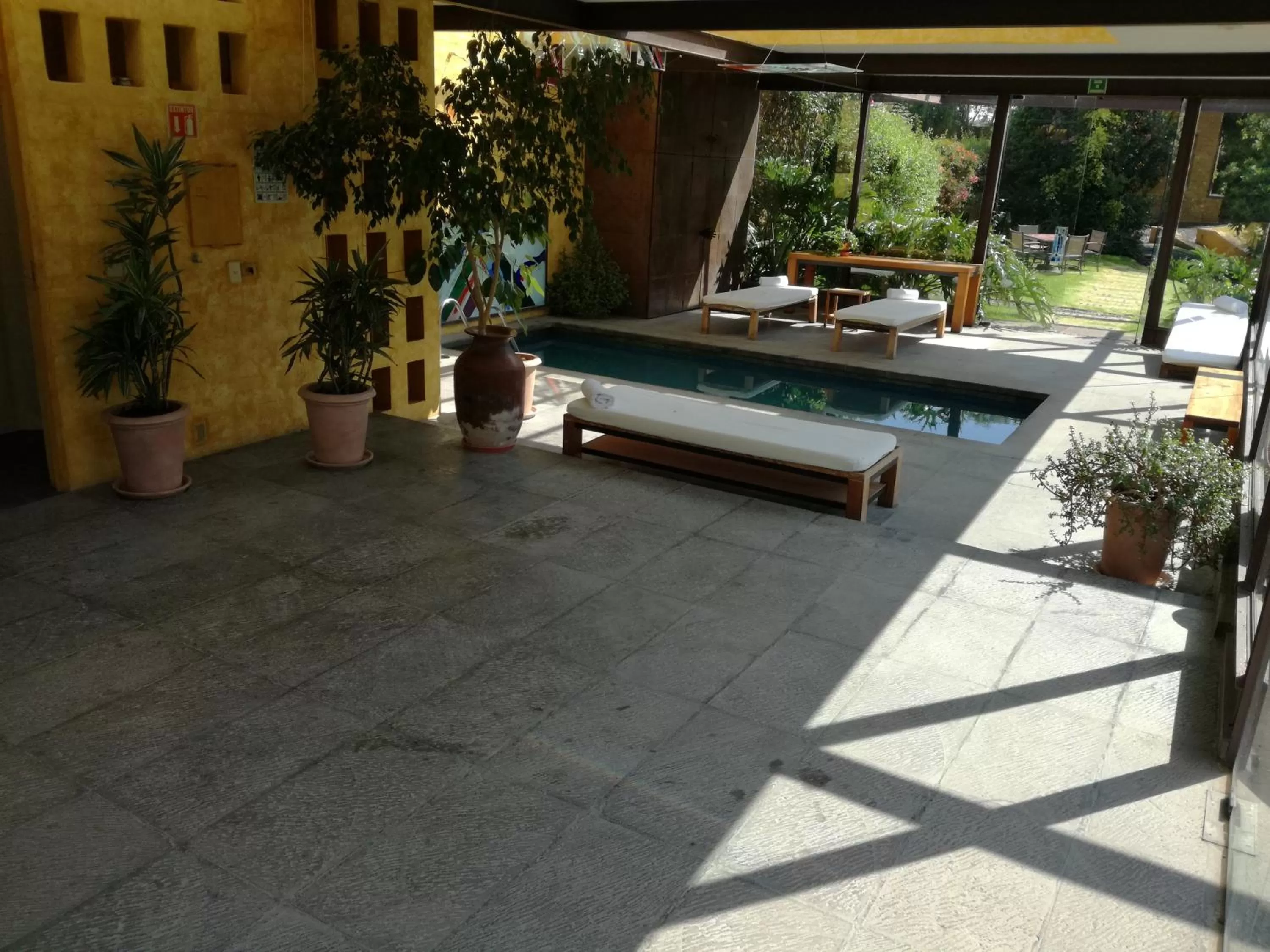 Swimming pool in Hotel Casa en el Campo