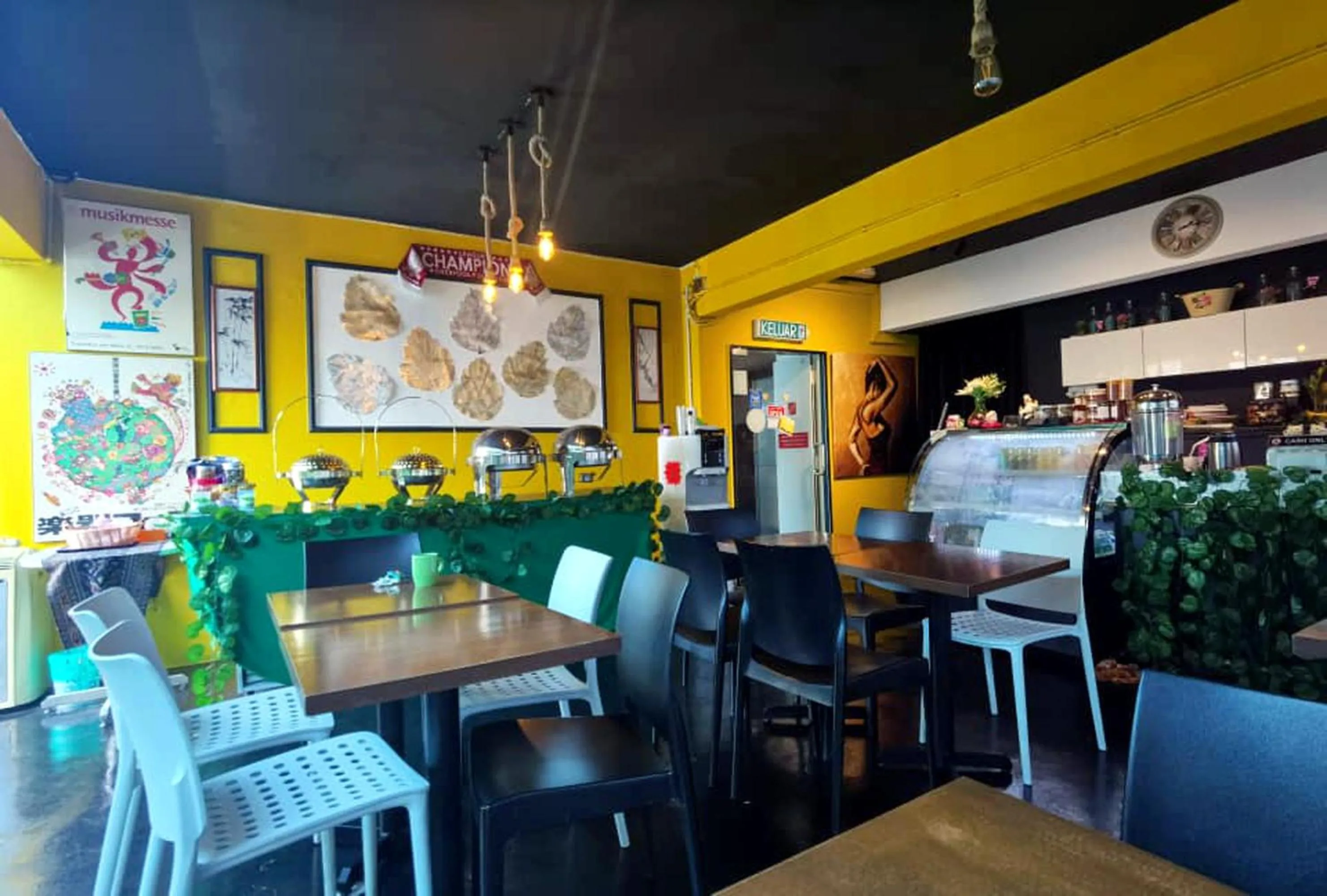 Restaurant/places to eat in Melange Boutique Hotel Bukit Bintang