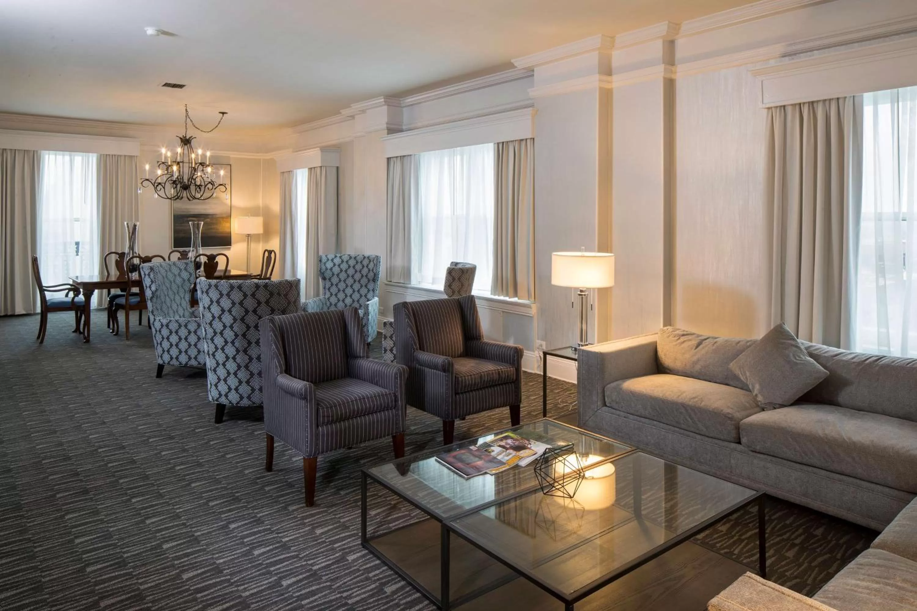 Living room in The Seelbach Hilton Louisville