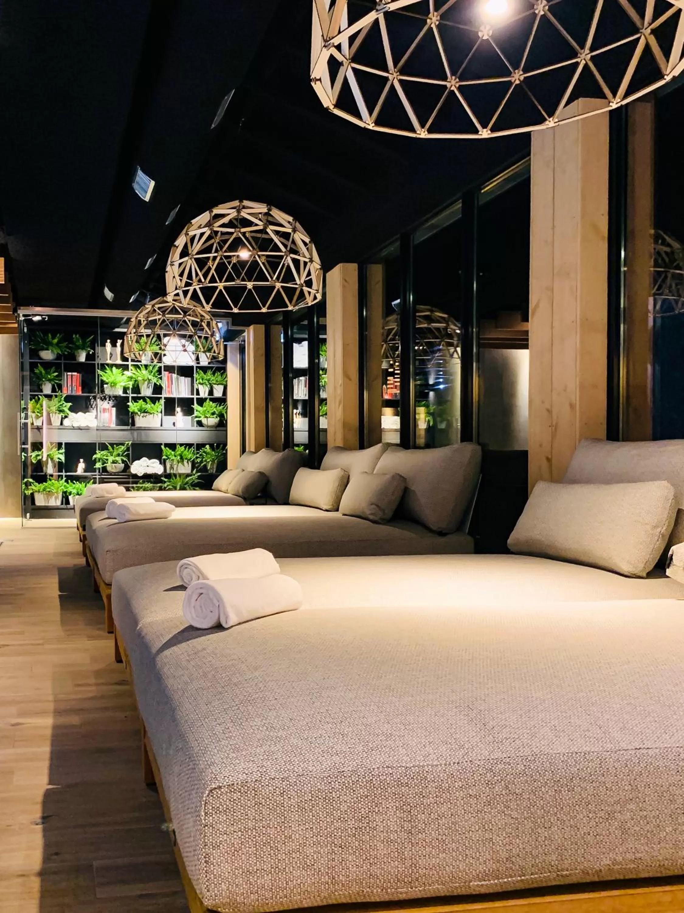 Swimming pool, Bed in Hotel de Sterrenberg - Adults Only