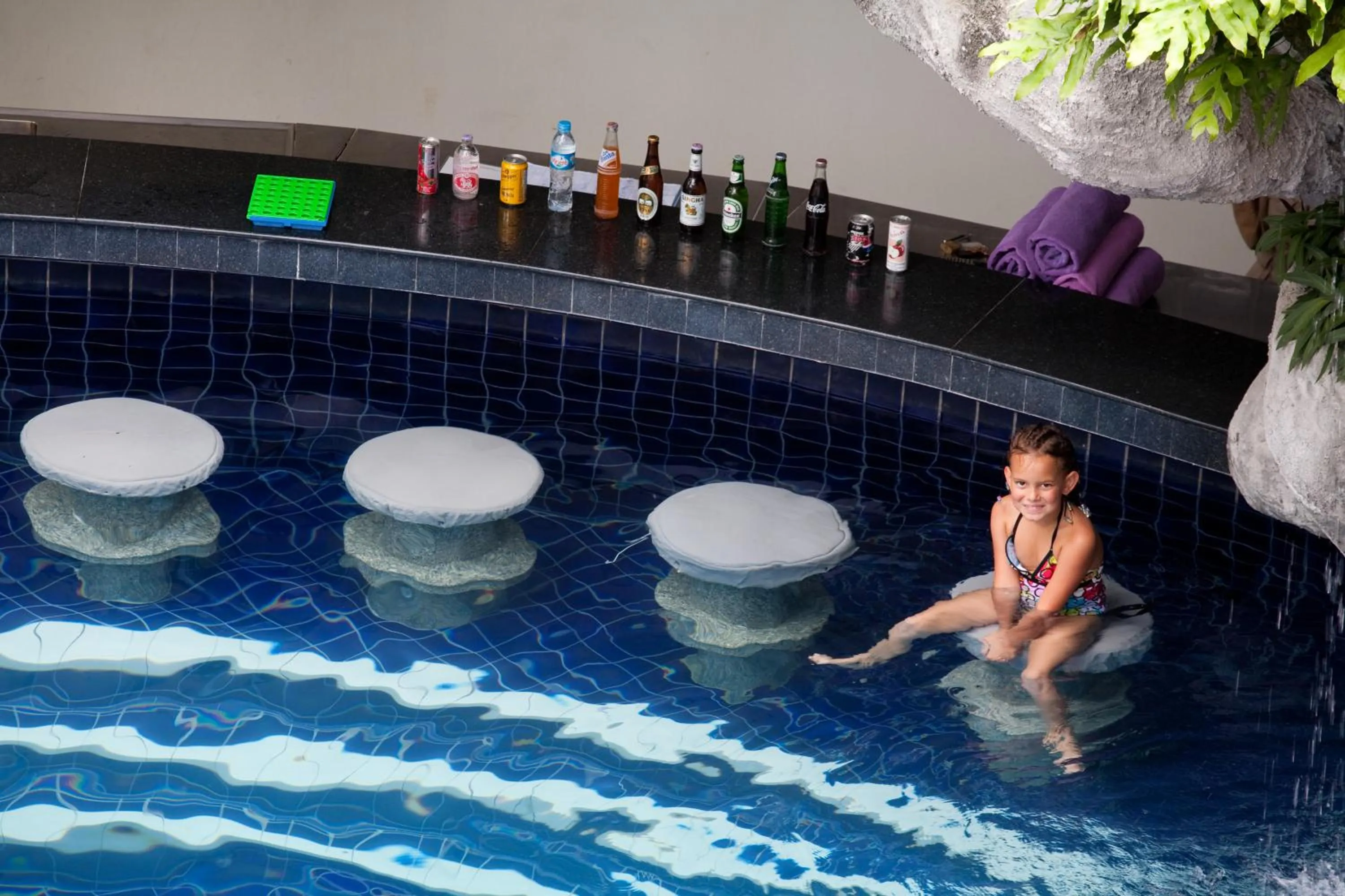 Lounge or bar in Sunset Beach Resort