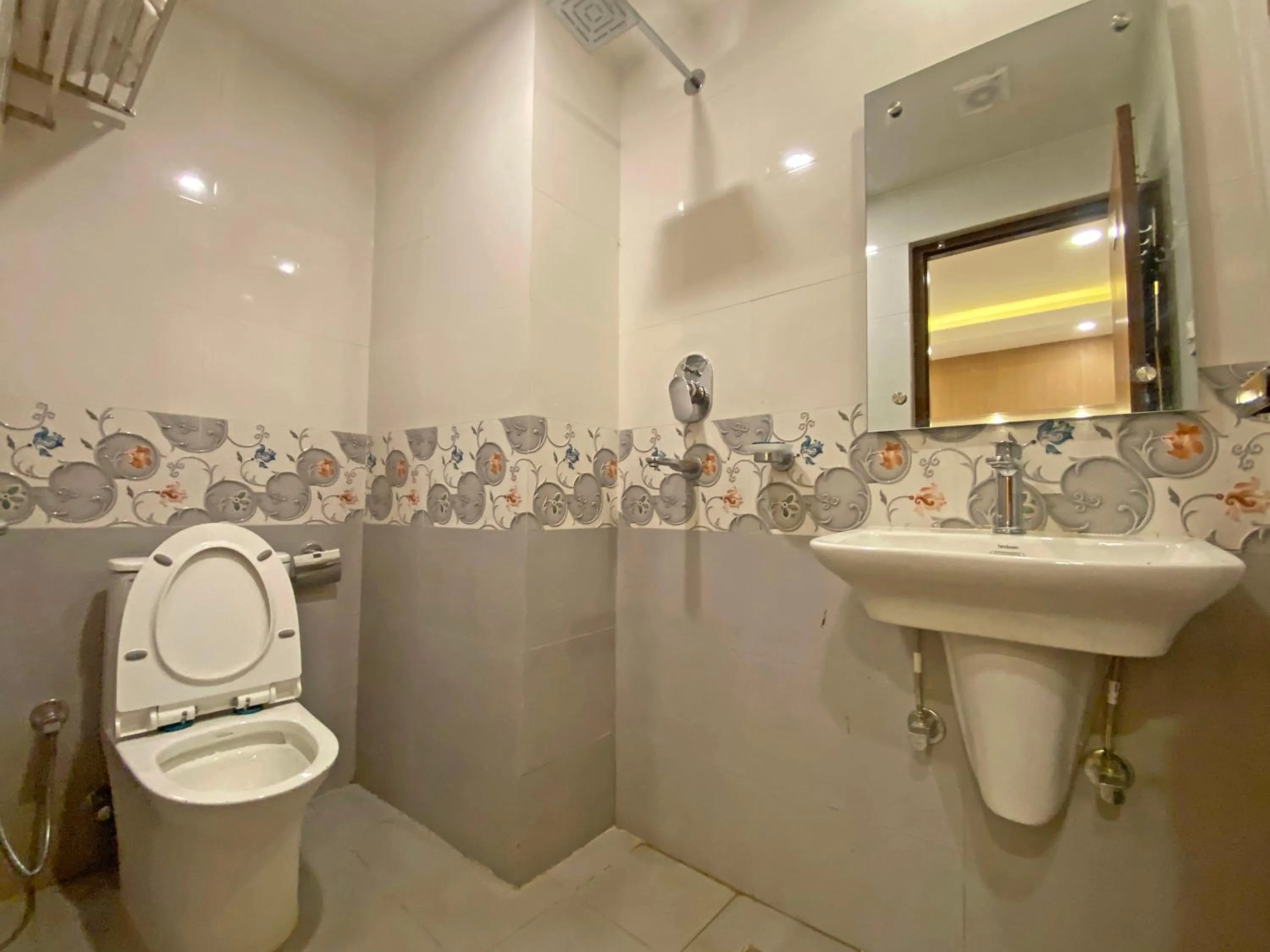 Toilet in Hotel Nilakantha Pvt. Ltd